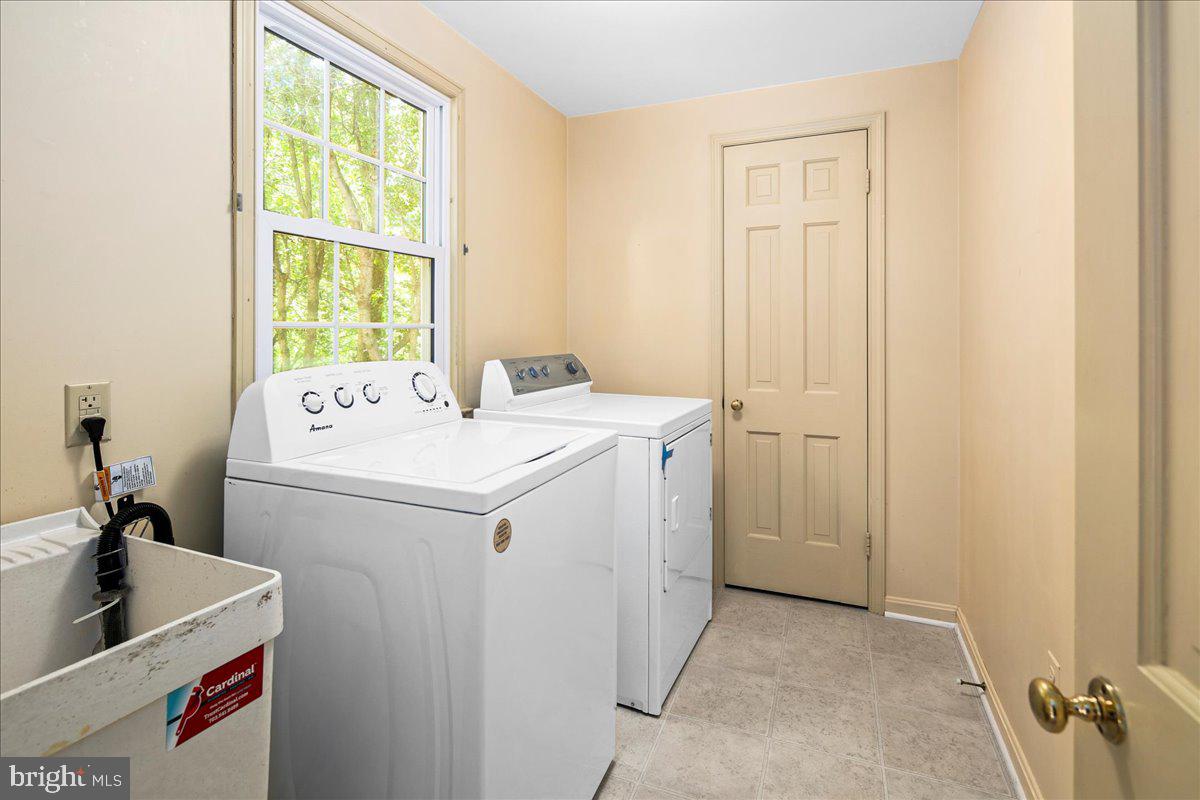 STRATFORD LANDING - Residential