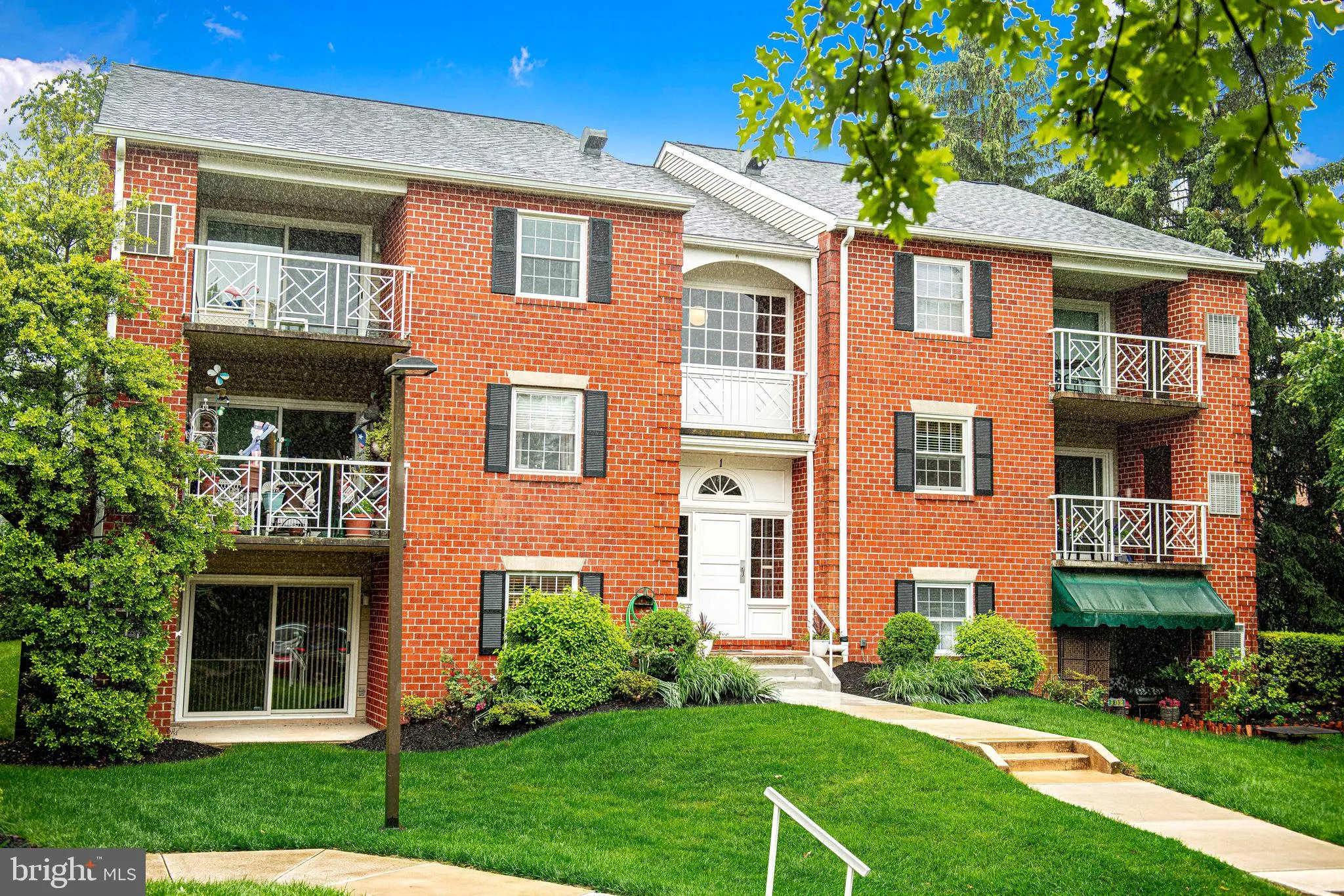 Lutherville Timonium, Maryland 21093, United States, 2 Bedrooms Bedrooms, ,2 BathroomsBathrooms,Residential,Active,134740