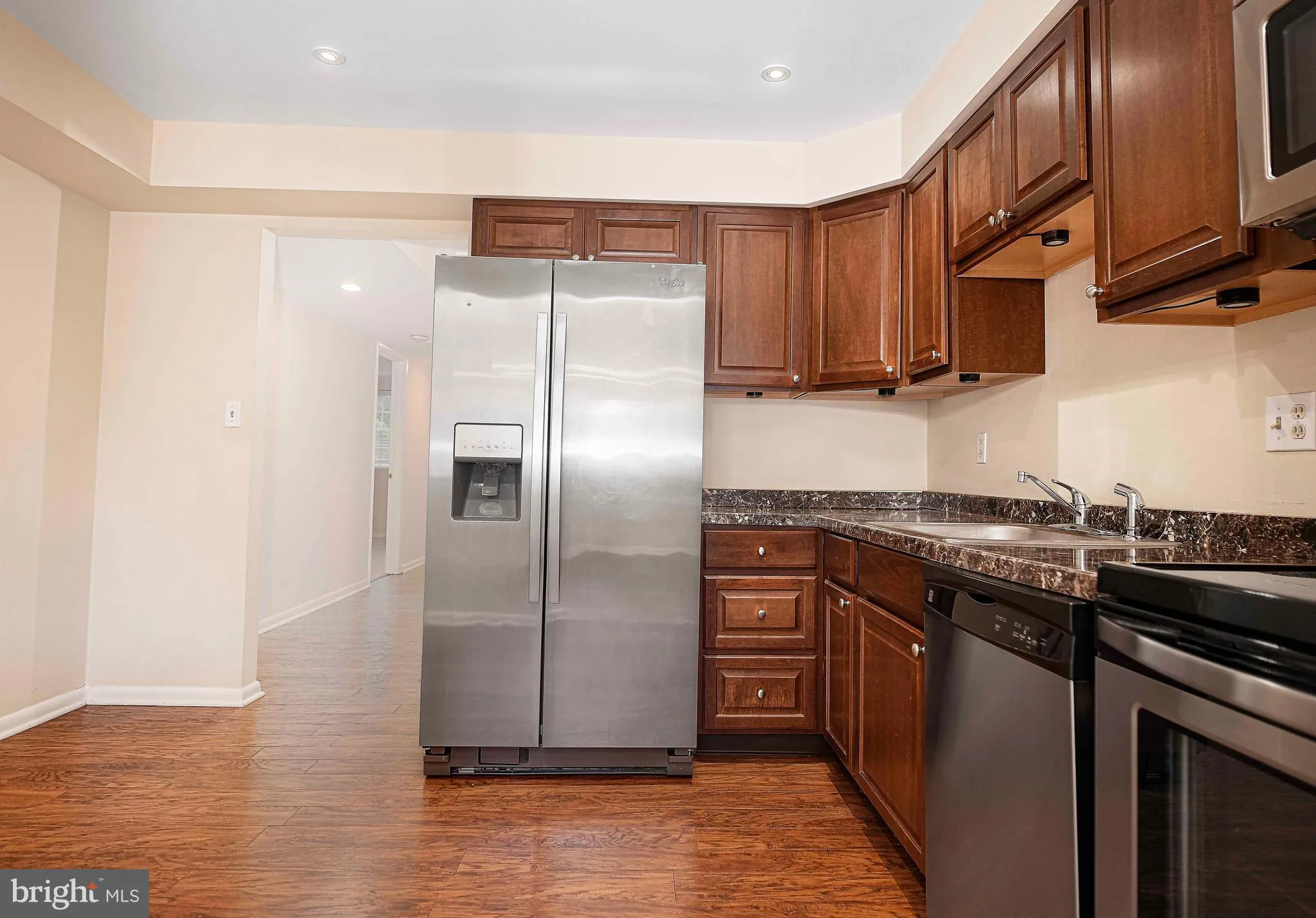 Lutherville Timonium, Maryland 21093, United States, 2 Bedrooms Bedrooms, ,2 BathroomsBathrooms,Residential,Active,134740