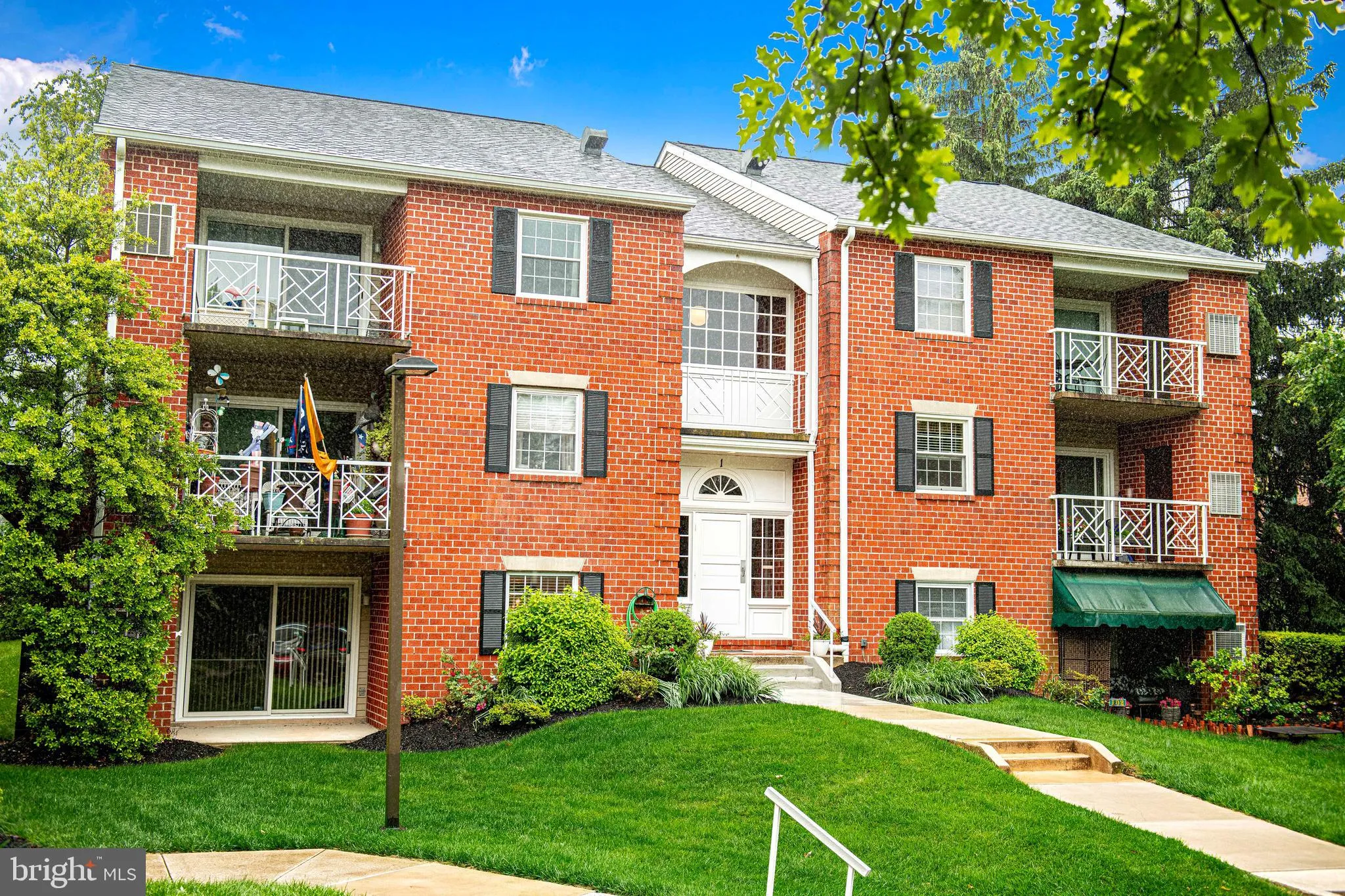 Lutherville Timonium, Maryland 21093, United States, 2 Bedrooms Bedrooms, ,2 BathroomsBathrooms,Residential,Active,134740