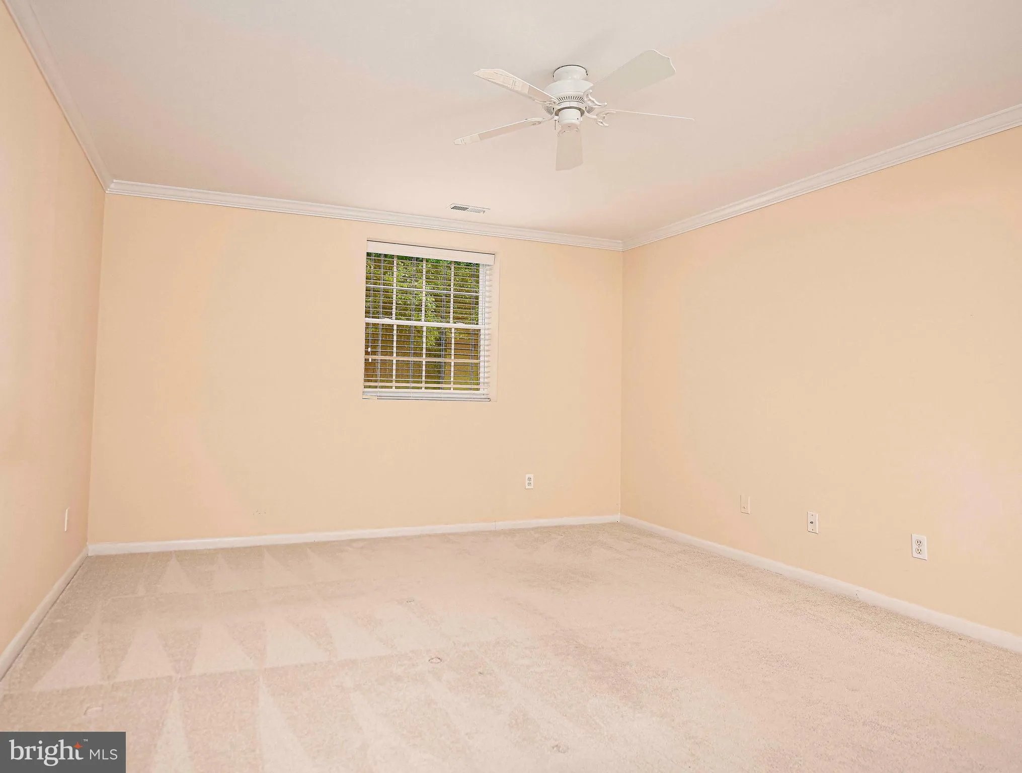 Lutherville Timonium, Maryland 21093, United States, 2 Bedrooms Bedrooms, ,2 BathroomsBathrooms,Residential,Active,134740