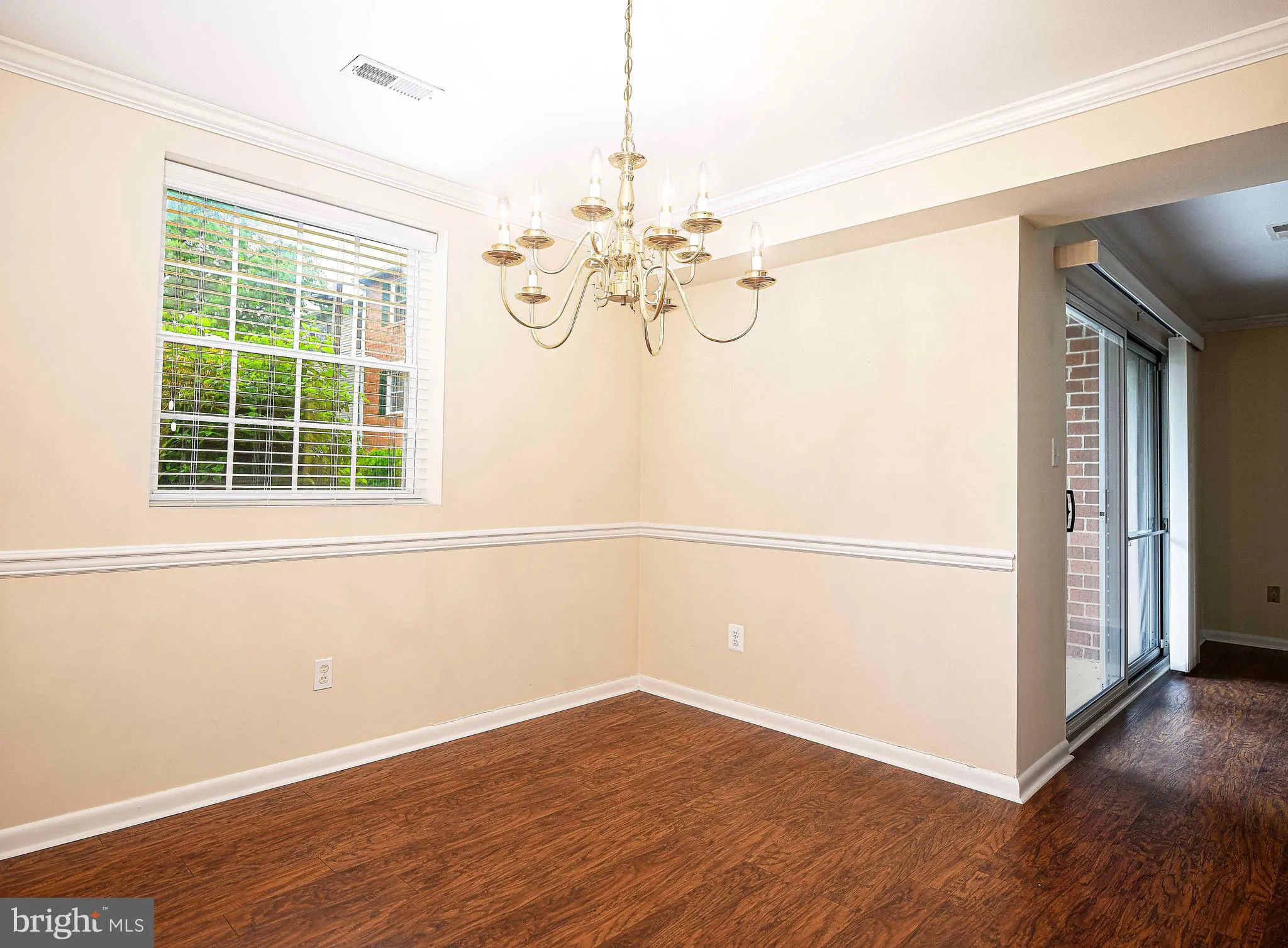 Lutherville Timonium, Maryland 21093, United States, 2 Bedrooms Bedrooms, ,2 BathroomsBathrooms,Residential,Active,134740