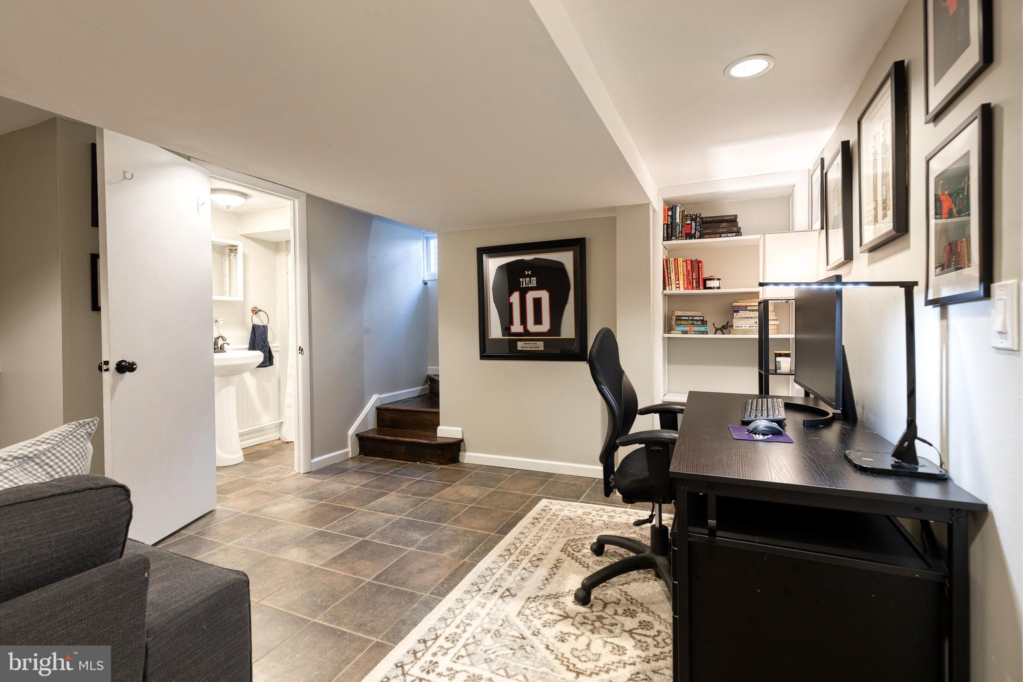 CATONSVILLE - Residential