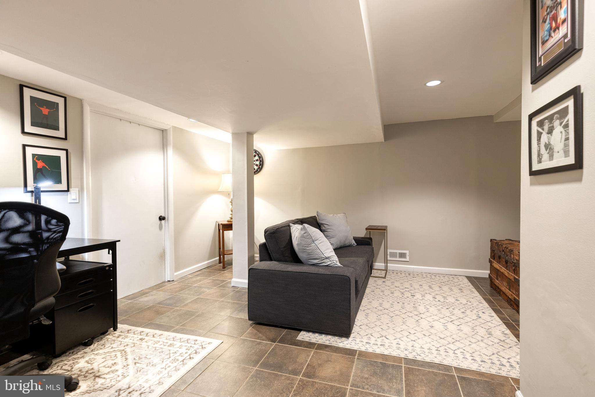 CATONSVILLE - Residential