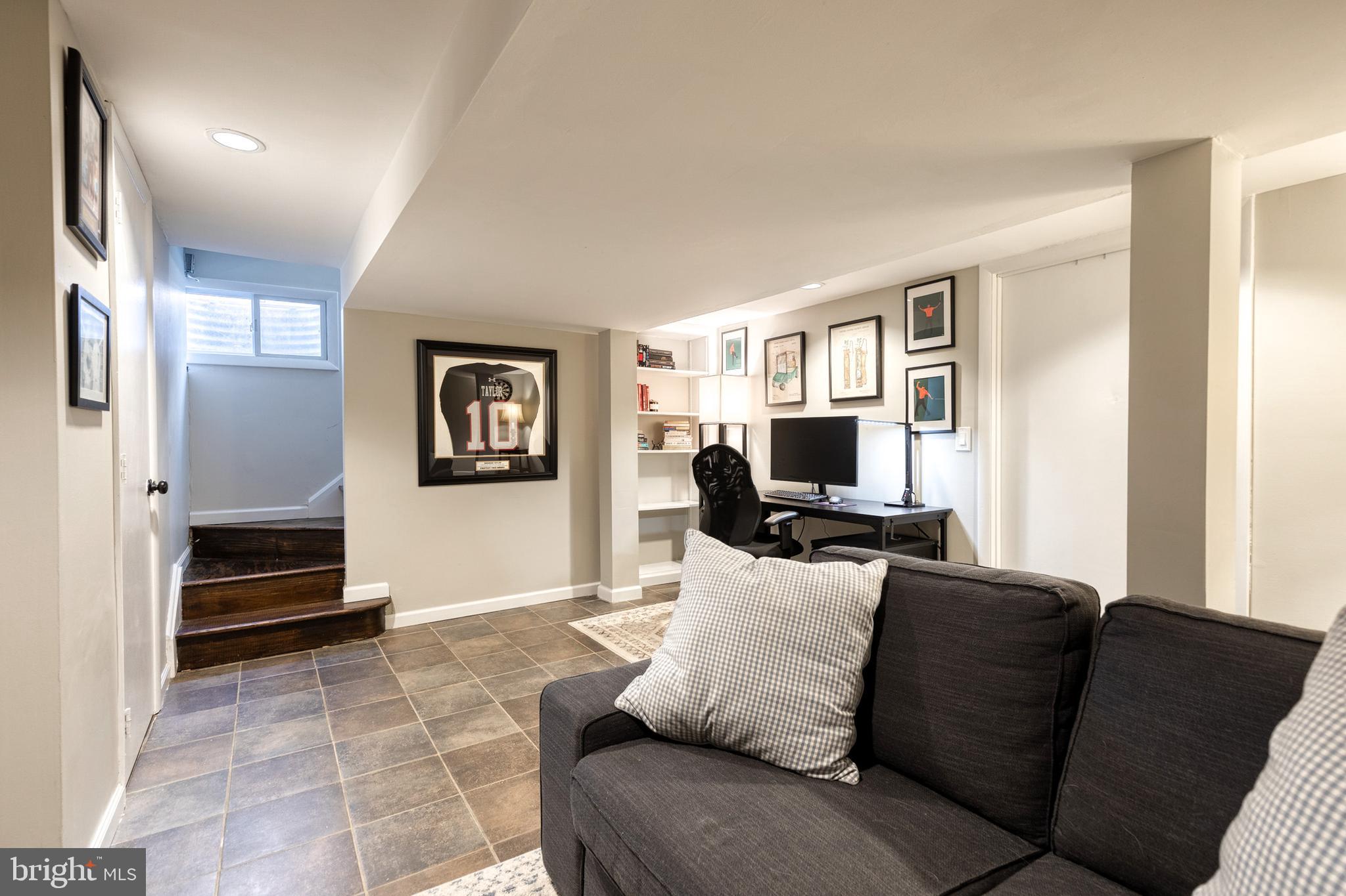 CATONSVILLE - Residential