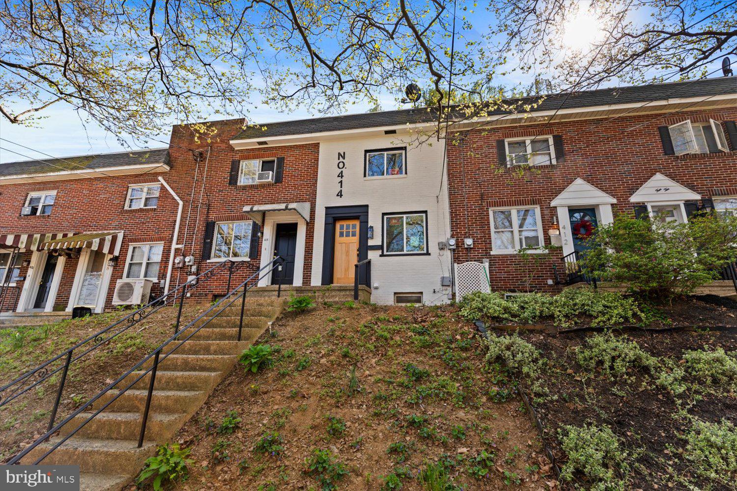 LANCASTER - Residential