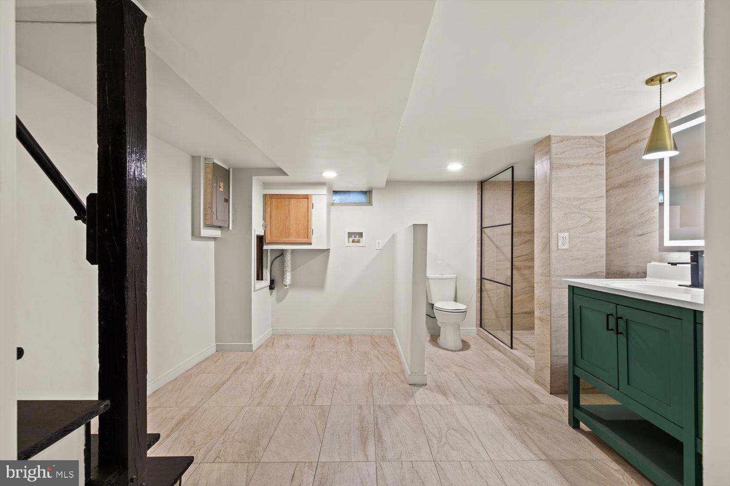 LANCASTER - Residential