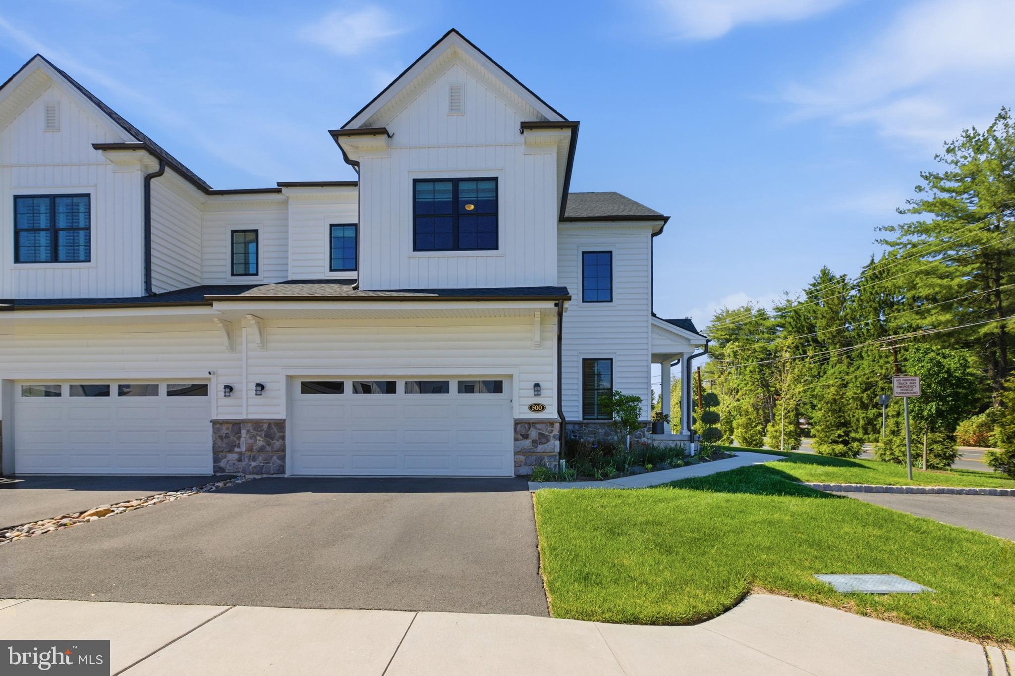 RESERVE AT MANOR LANE AND YARDLEY - Residential