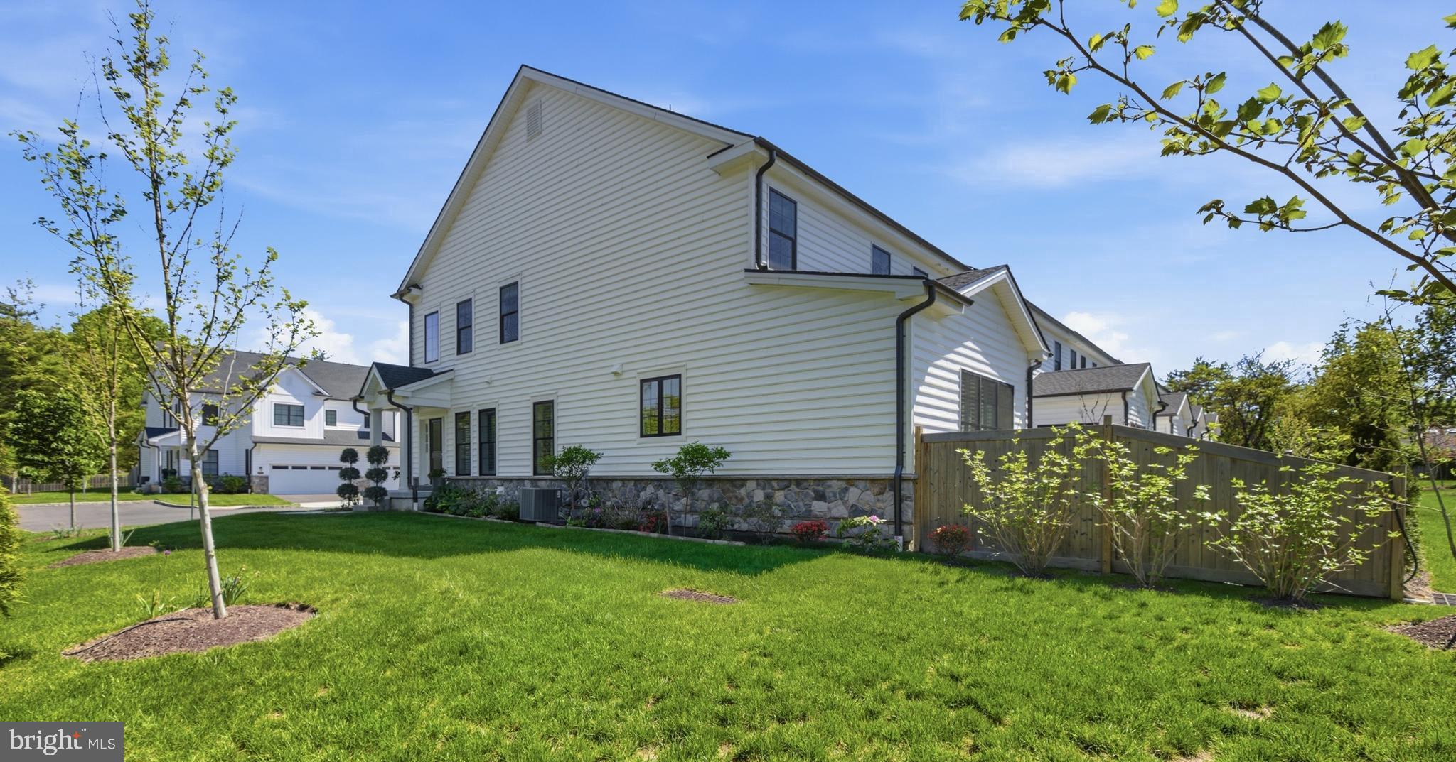 RESERVE AT MANOR LANE AND YARDLEY - Residential