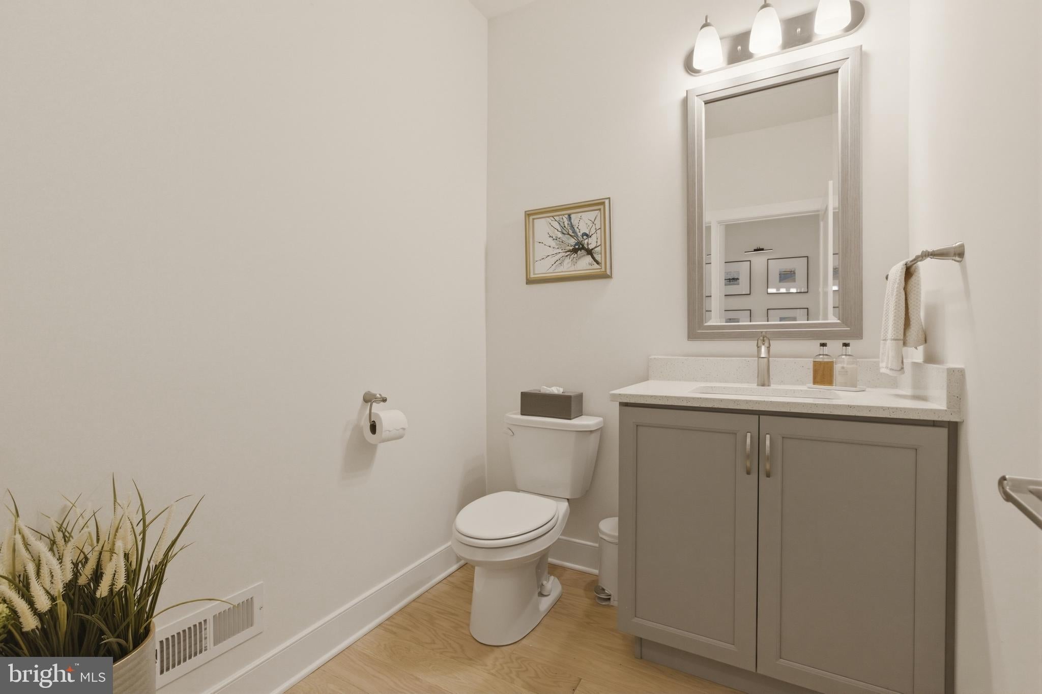 RESERVE AT MANOR LANE AND YARDLEY - Residential