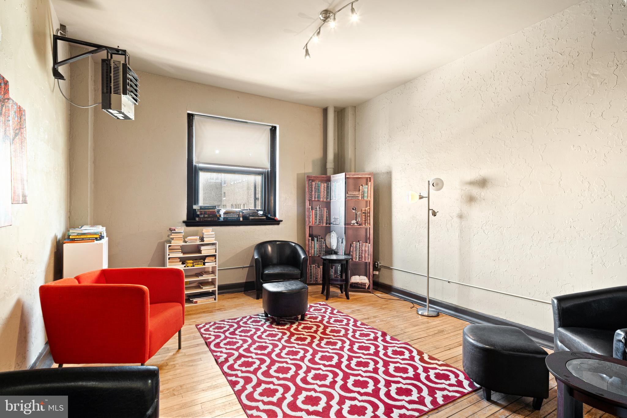 CENTER CITY - Residential Lease