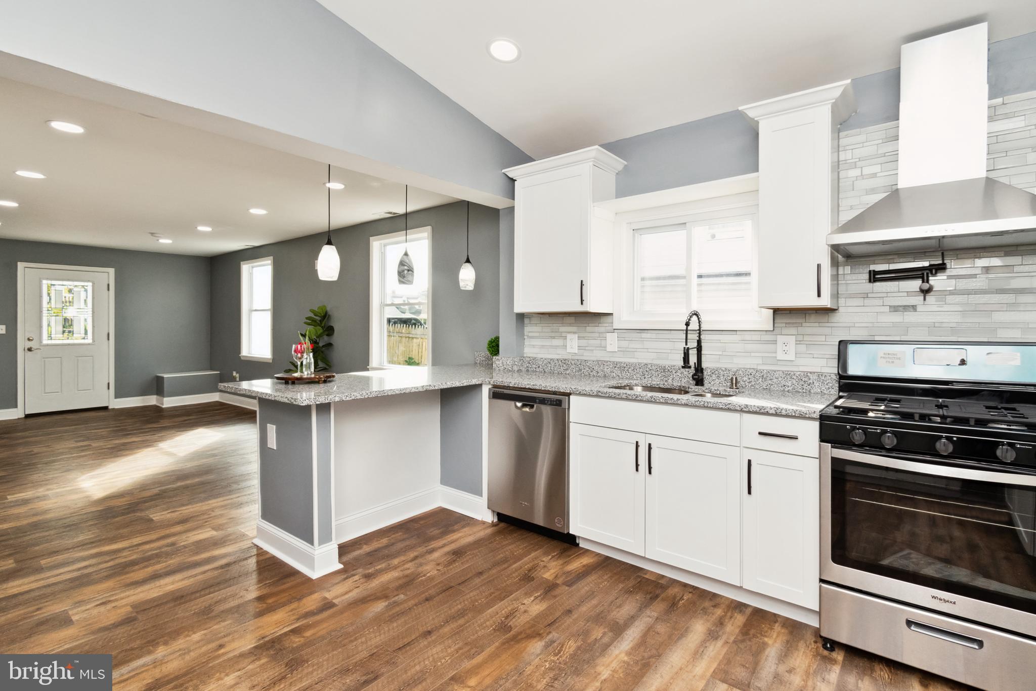 MURRAY POINT - Residential