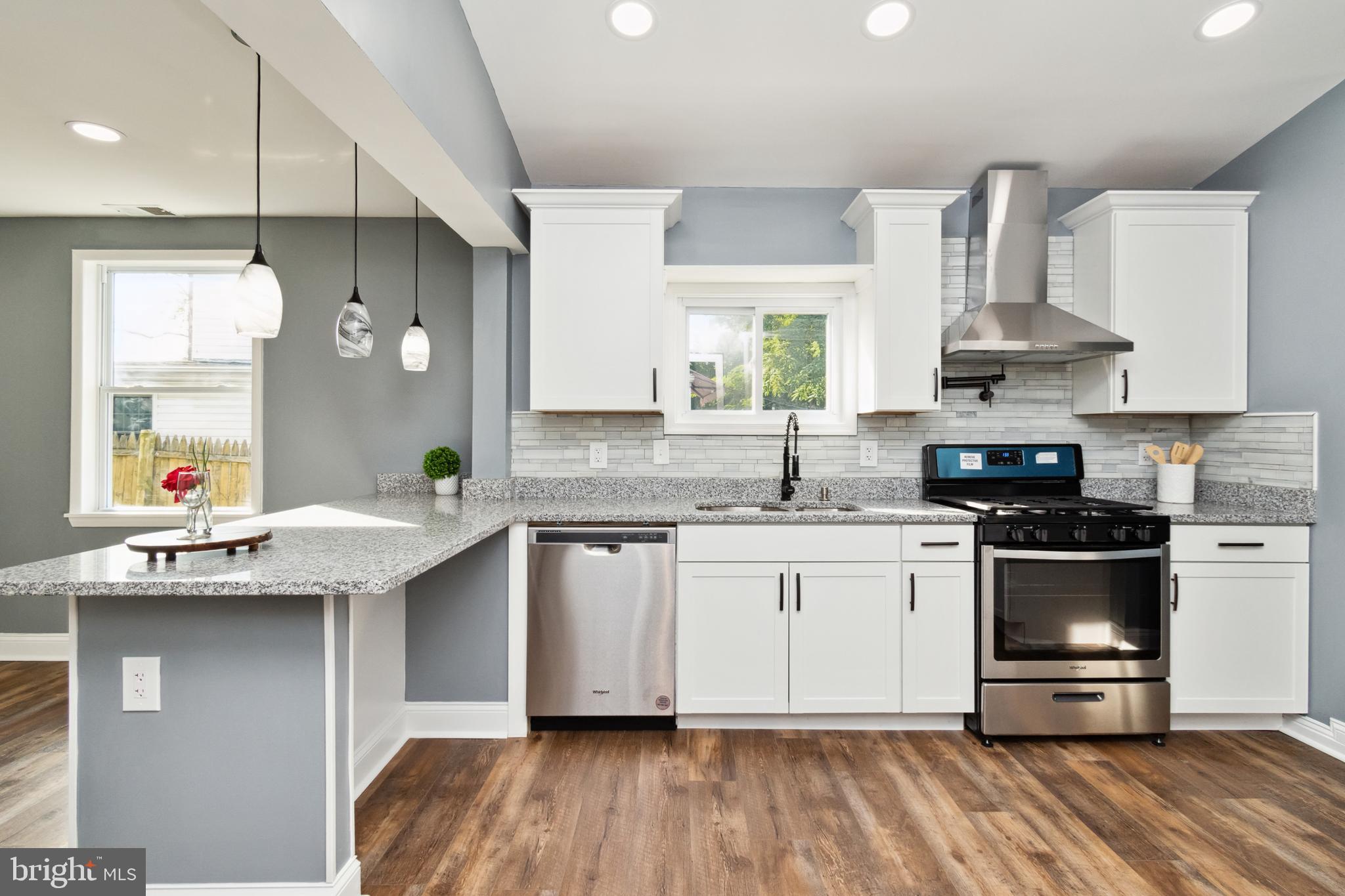 MURRAY POINT - Residential