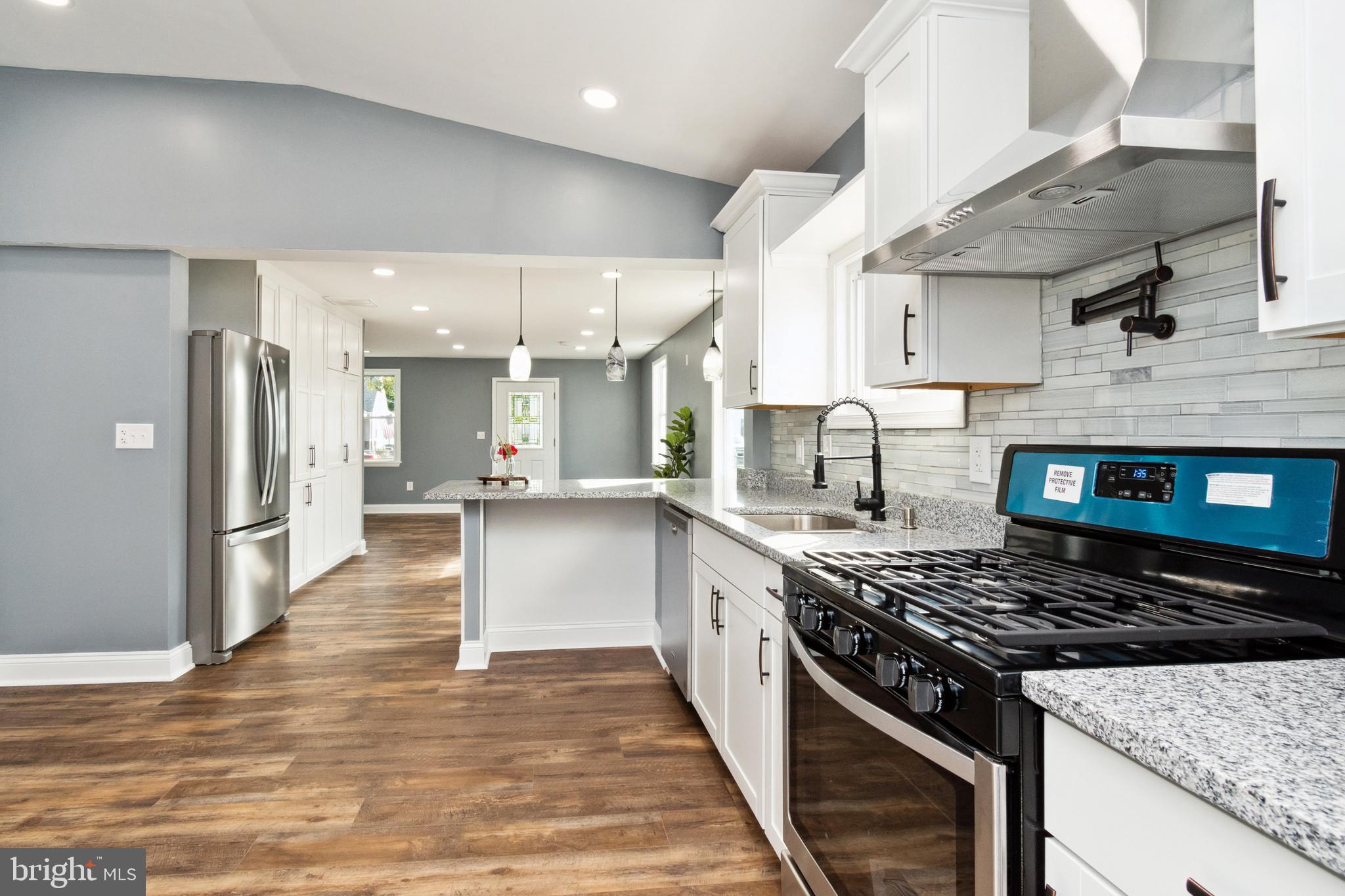 MURRAY POINT - Residential