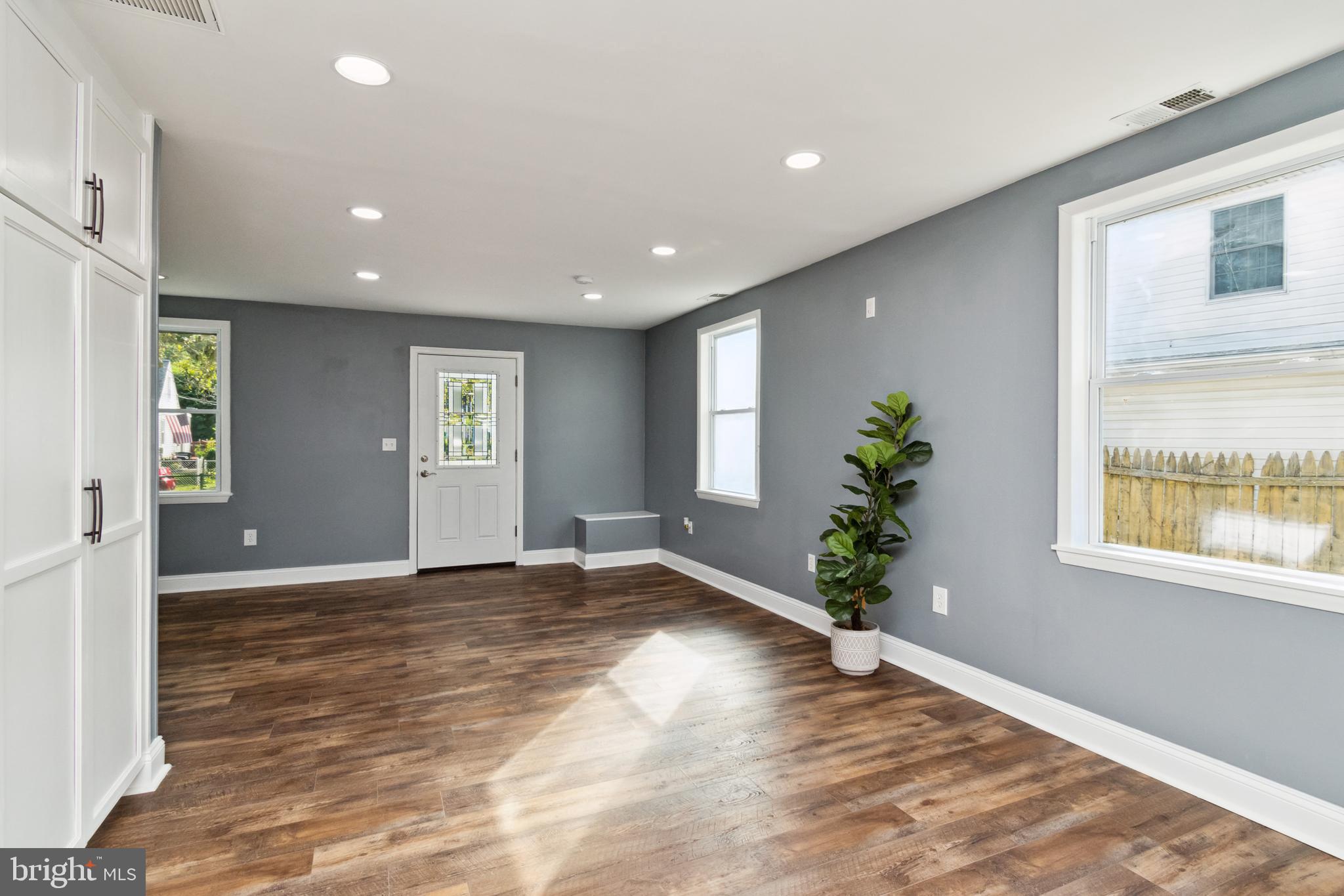 MURRAY POINT - Residential