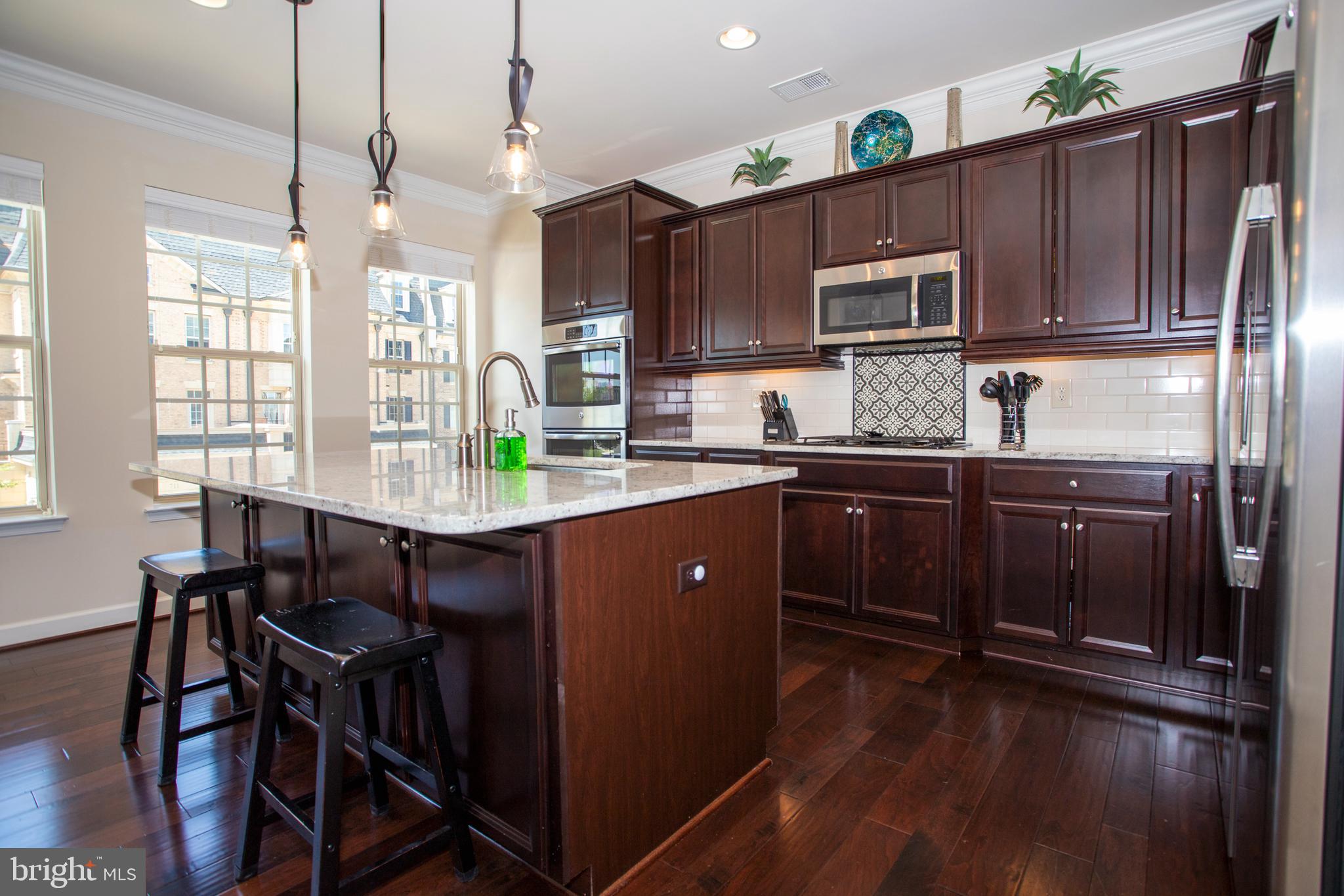 POTOMAC OVERLOOK AT NATIONAL HARBOR - Residential