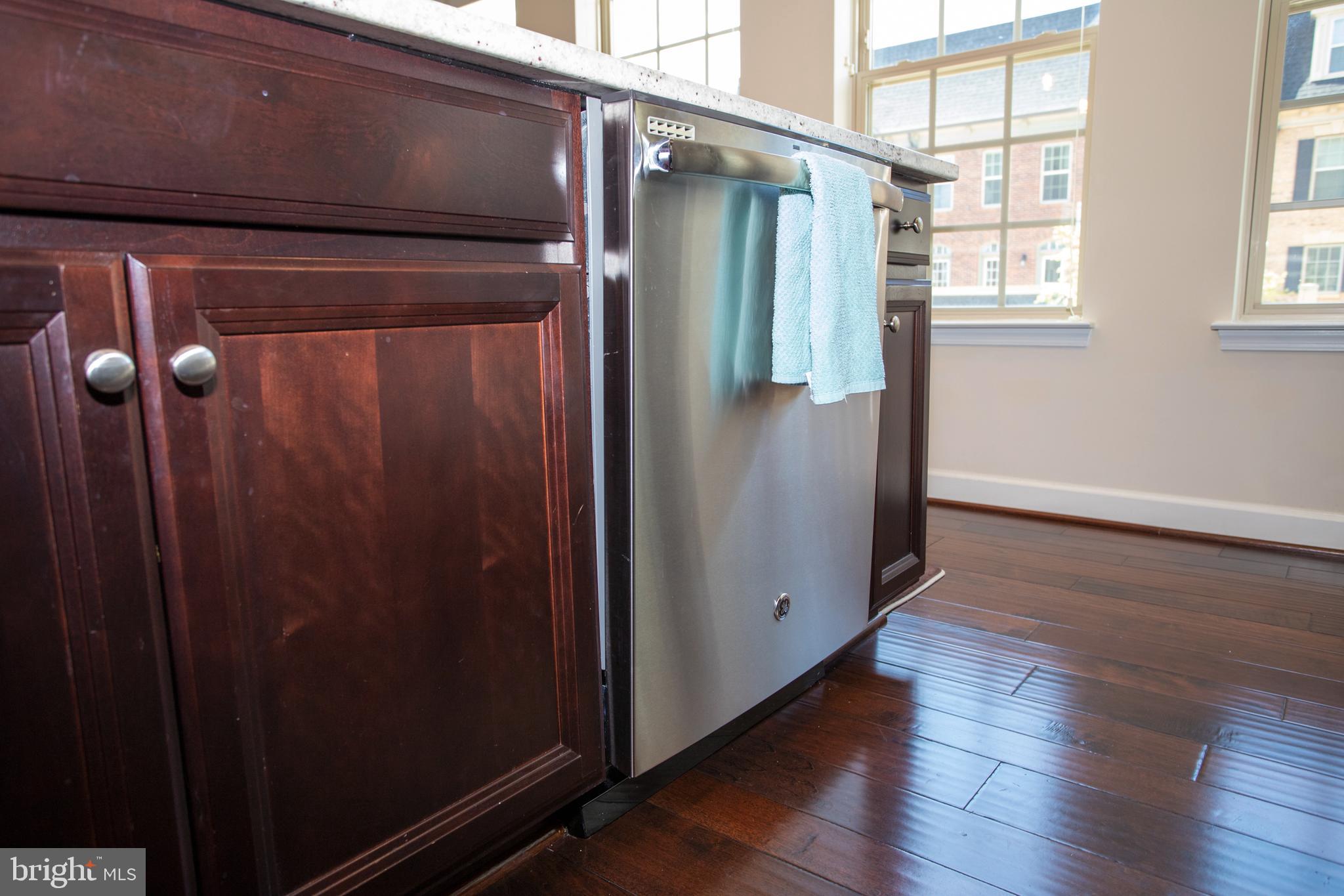 POTOMAC OVERLOOK AT NATIONAL HARBOR - Residential