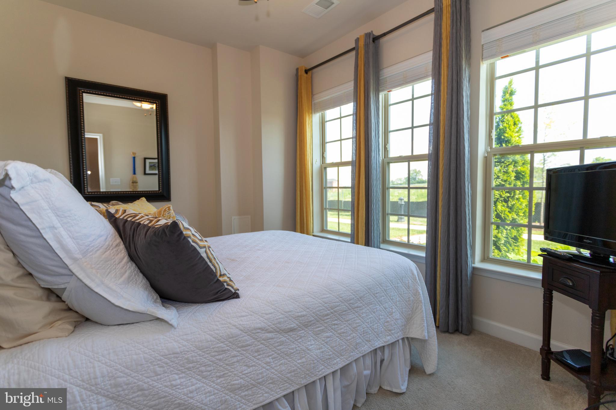 POTOMAC OVERLOOK AT NATIONAL HARBOR - Residential