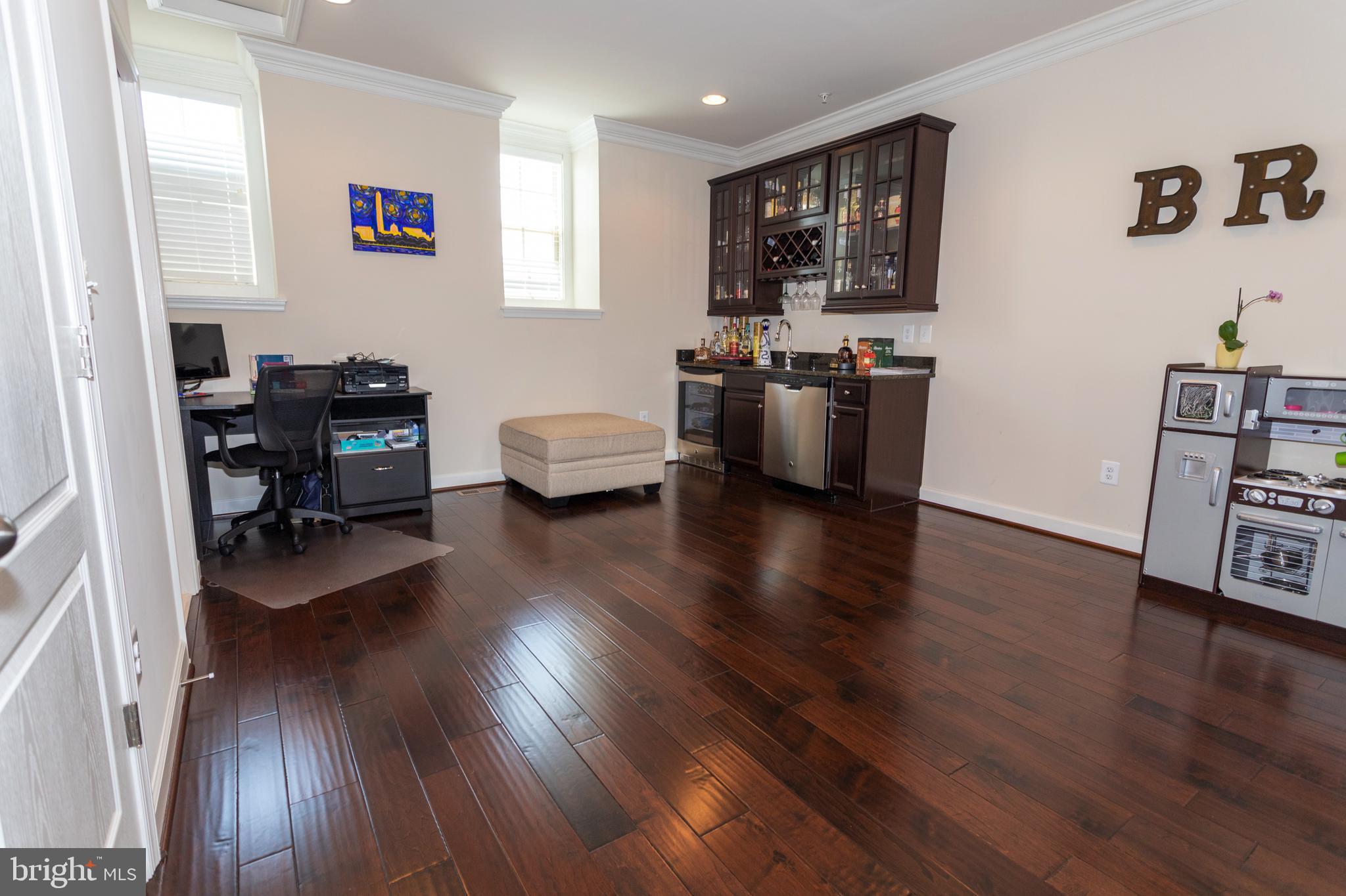 POTOMAC OVERLOOK AT NATIONAL HARBOR - Residential