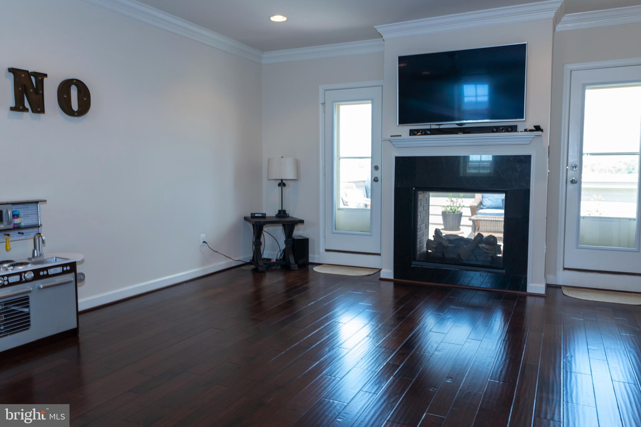 POTOMAC OVERLOOK AT NATIONAL HARBOR - Residential