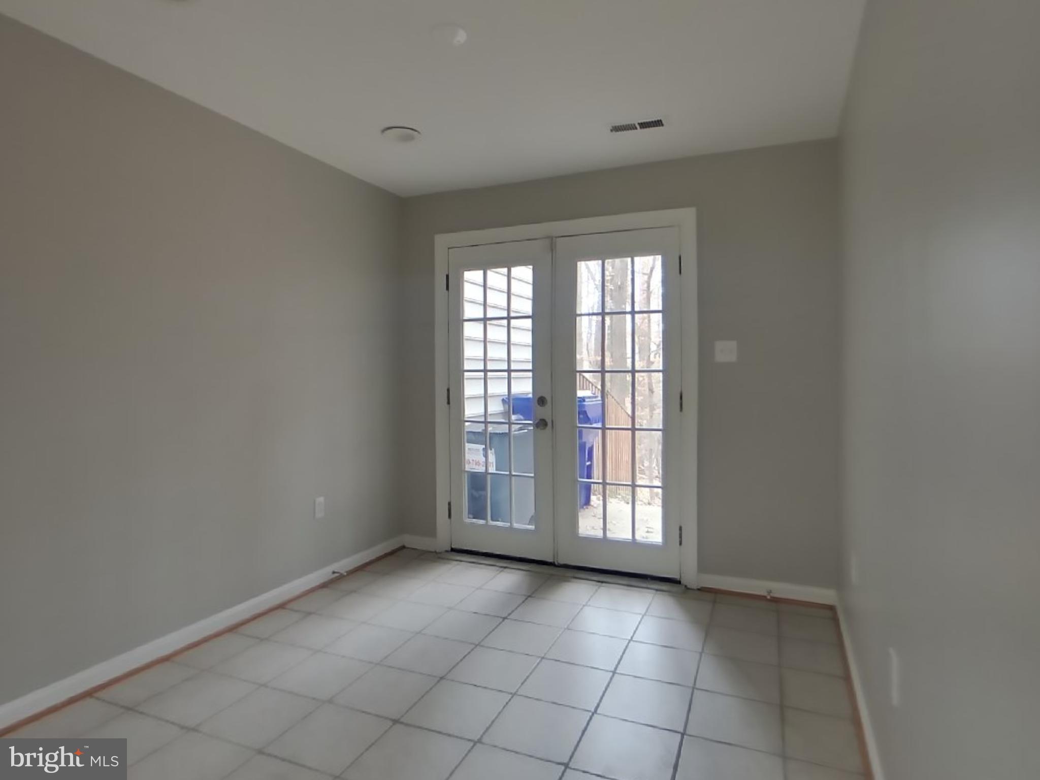 HIGHGROVE - Residential Lease