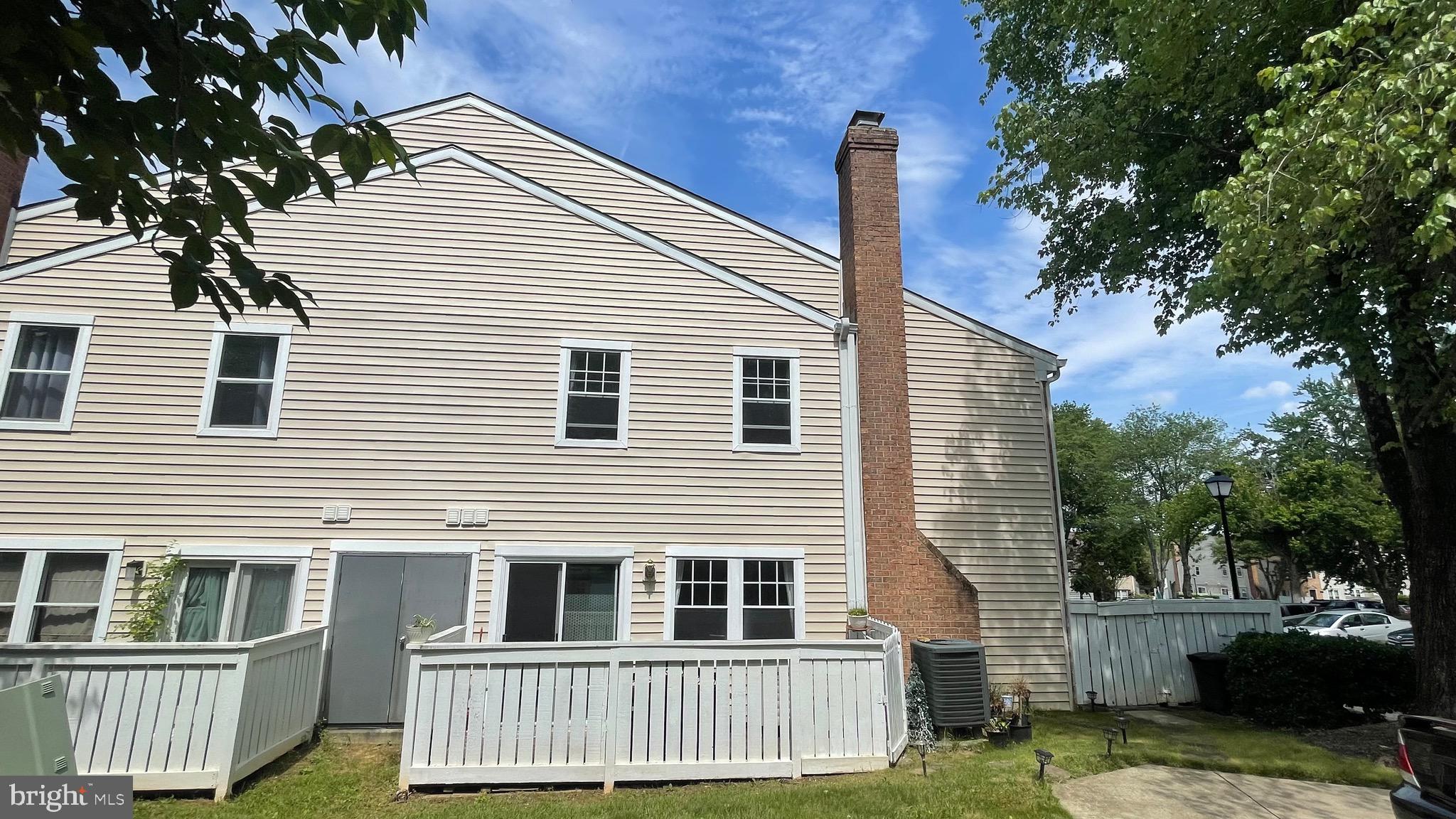 GREENFIELDS - Residential