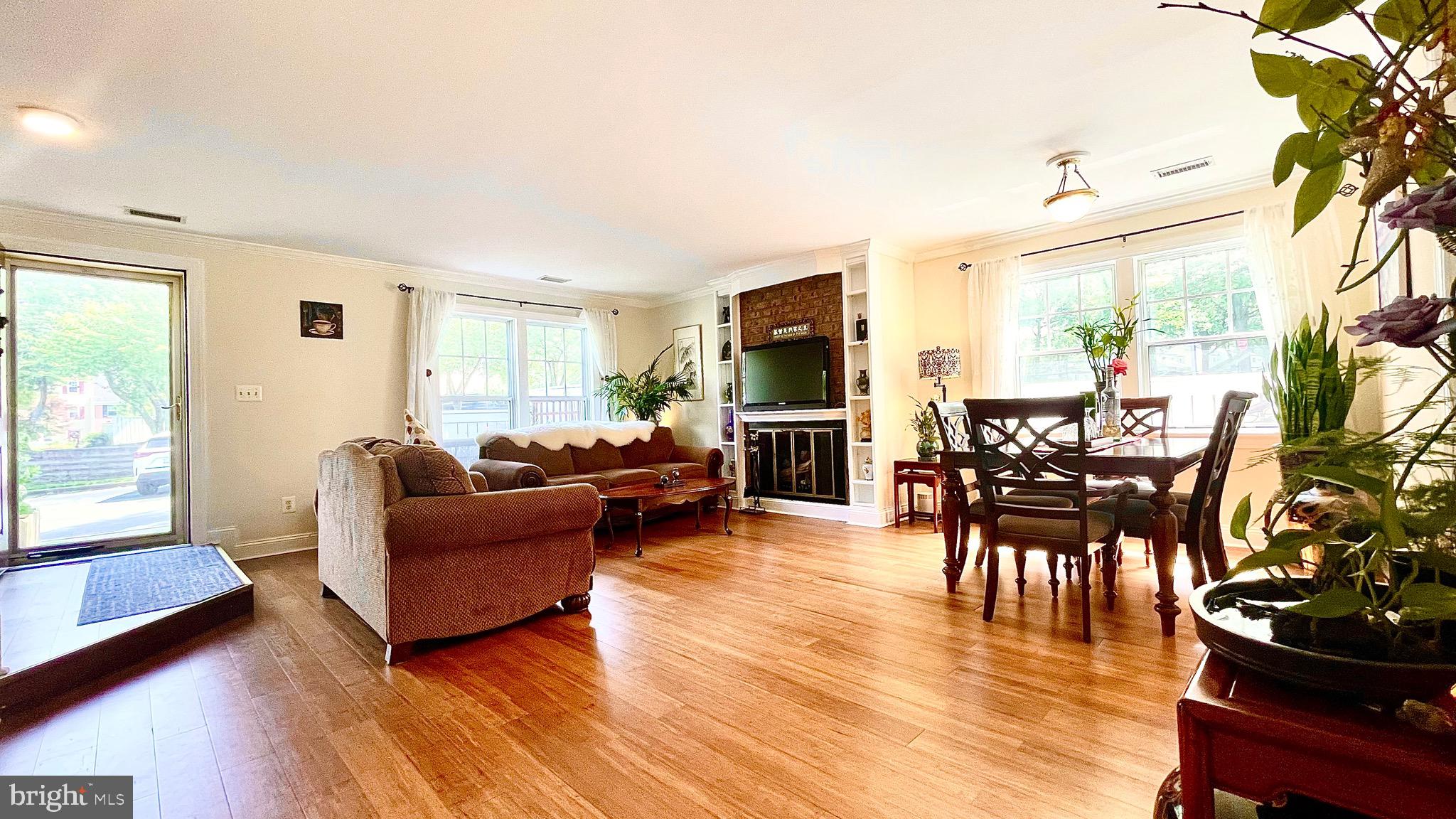 GREENFIELDS - Residential