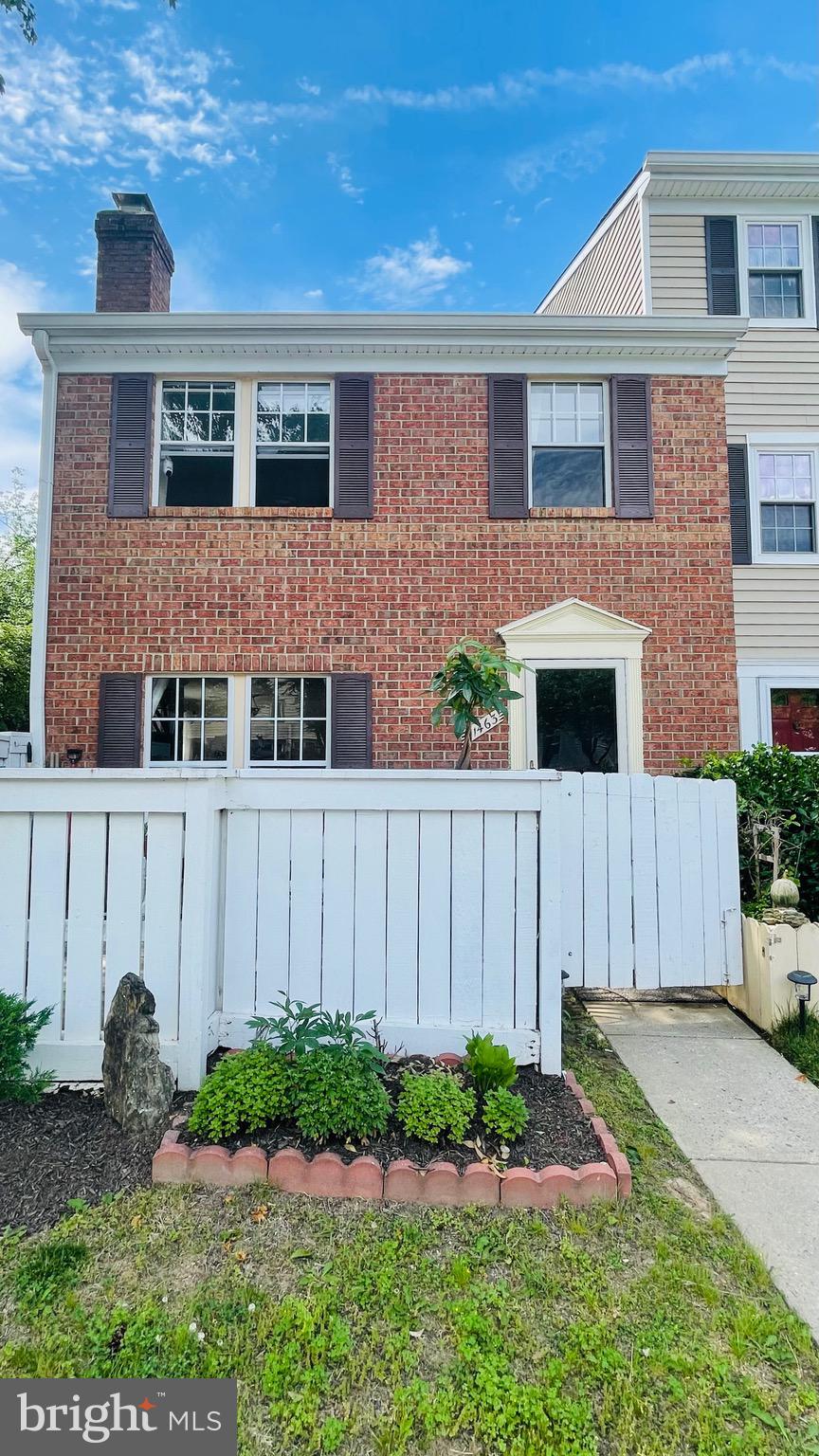 GREENFIELDS - Residential