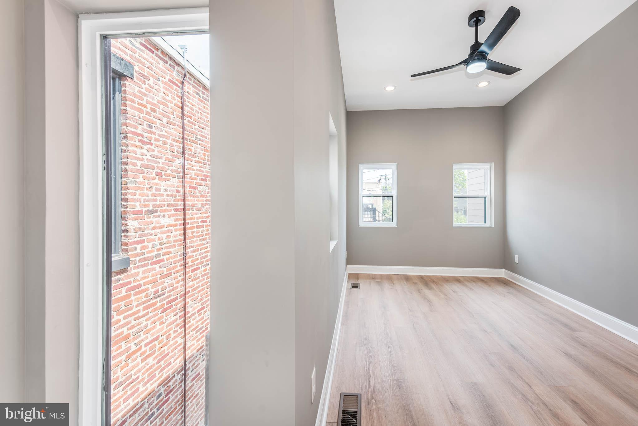 BROADWAY EAST - Residential
