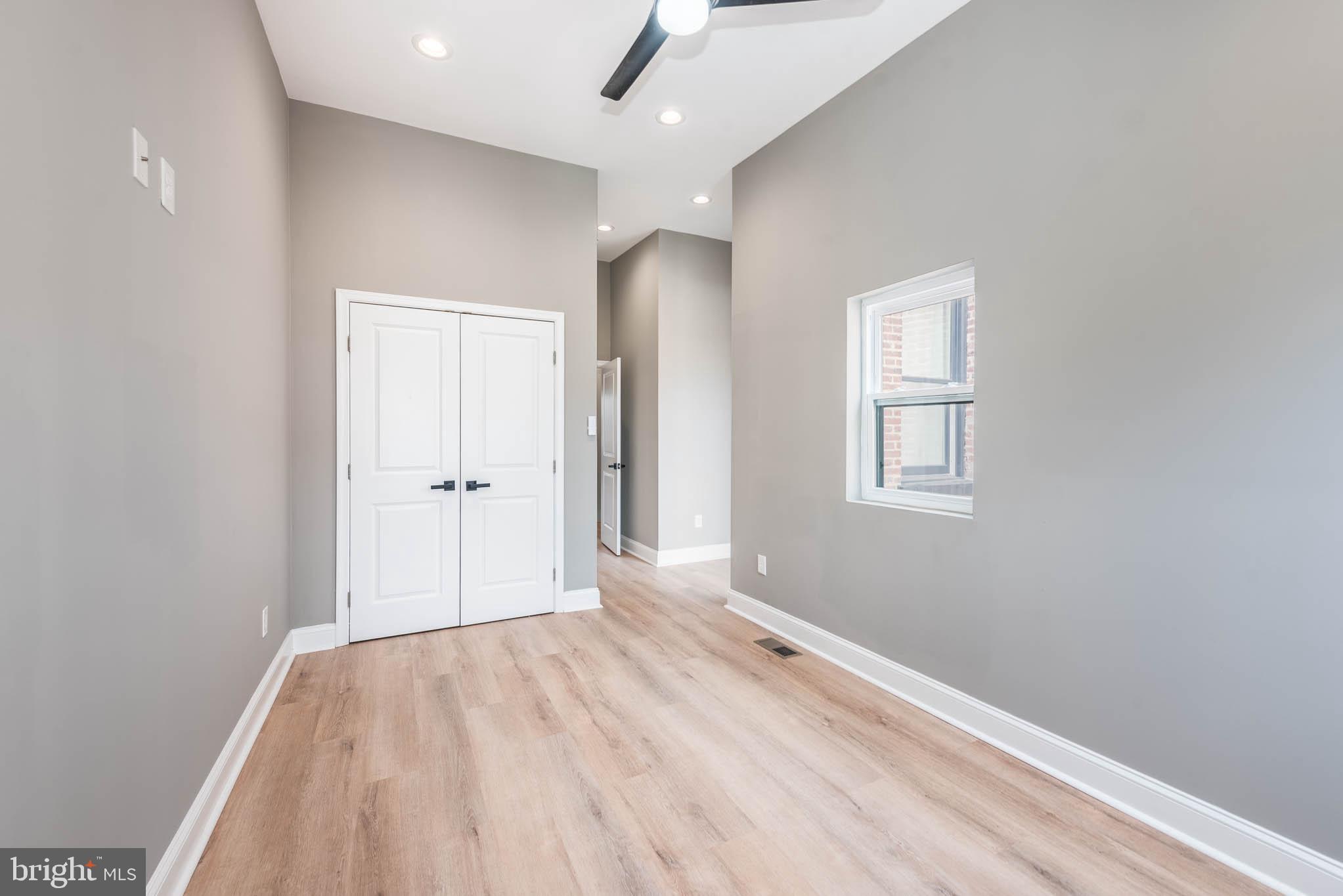 BROADWAY EAST - Residential