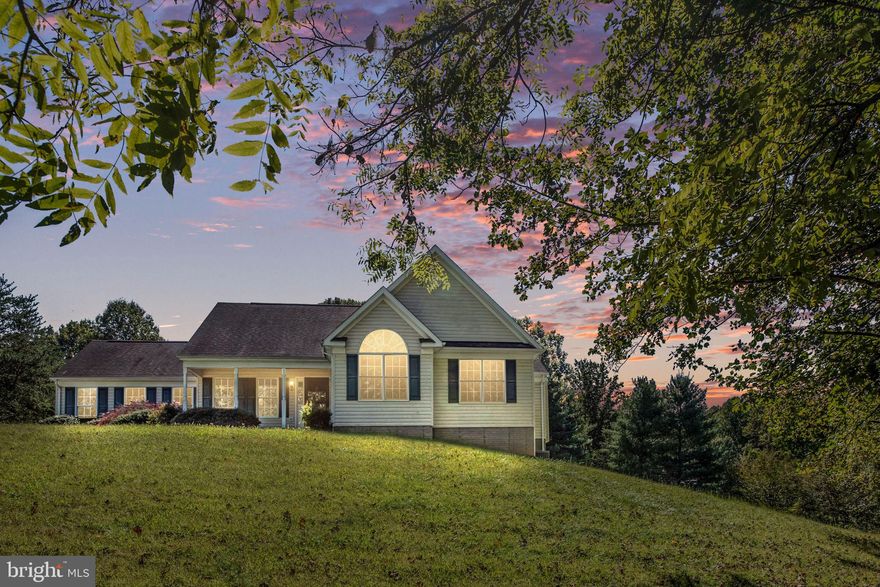 Beautiful 4 BR/3BA rambler with fresh paint and new carpet located in the private, lake community of Malvern of Madison! Malvern is a unique location that gives the feel of country life, but with a great community. Traditional floor plan with formal dining room. Basement is partially finished with potential movie room and full bathroom. Plenty of storage room! Five minutes from Route 29. Perfect for the outdoor enthusiast with the Appalachian Trail nearby and many water activities in the surrounding areas. Come and see if this could be your future home for a weekend getaway or full time living!