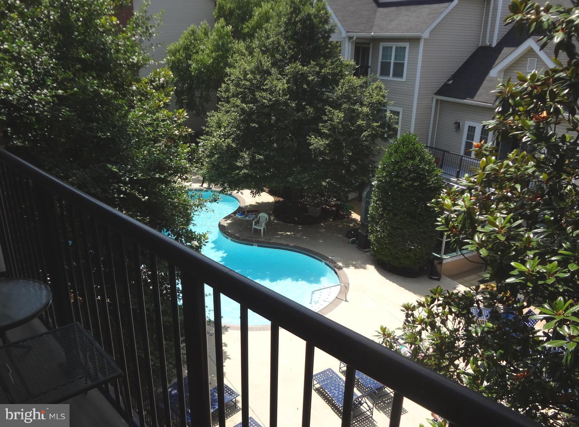 POINTE AT PARK CENTER - Residential