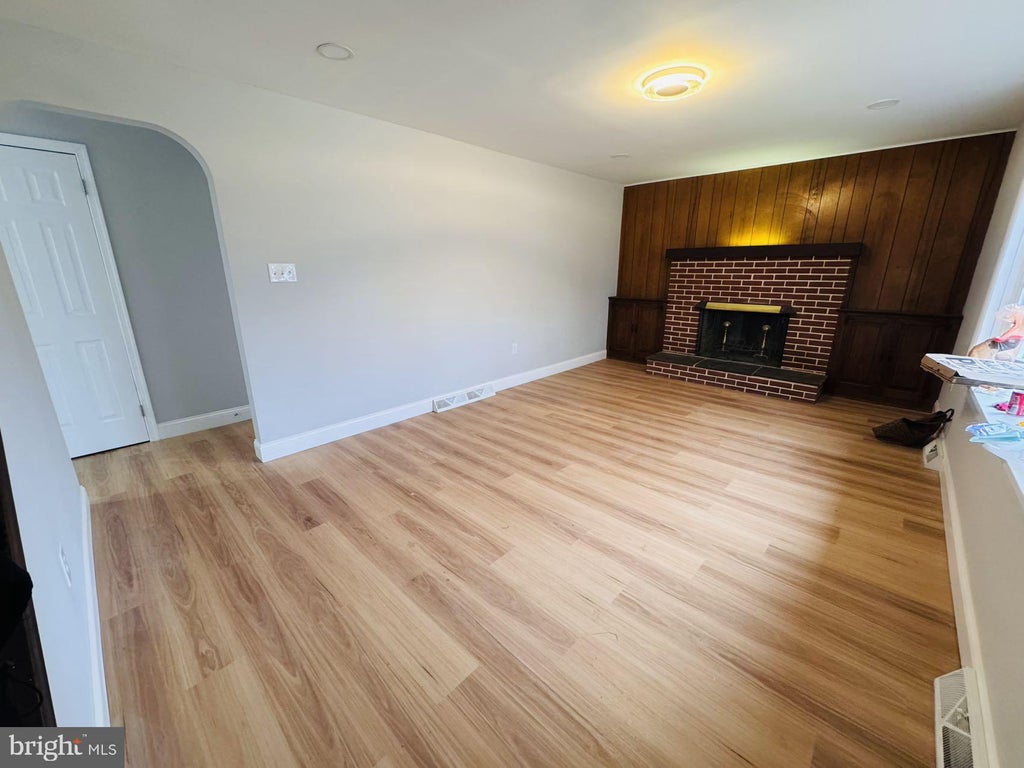 Photo of 105 Haskell Drive, LANCASTER, PA 17601 (MLS # PALA2097112)