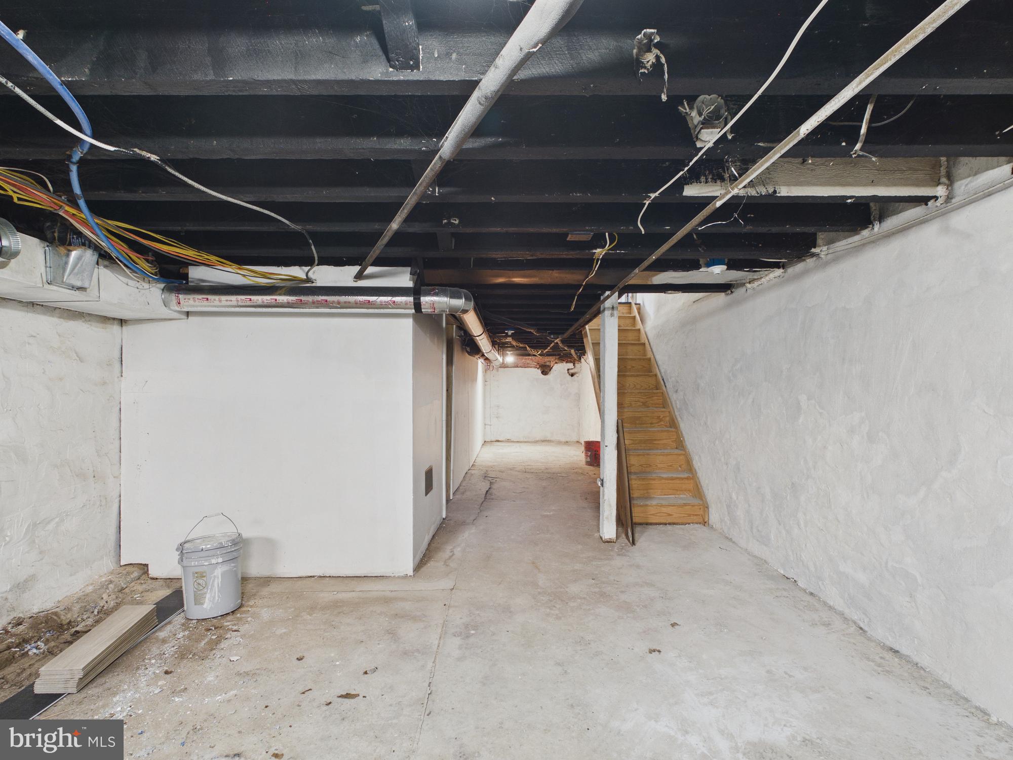 MANTUA - Residential