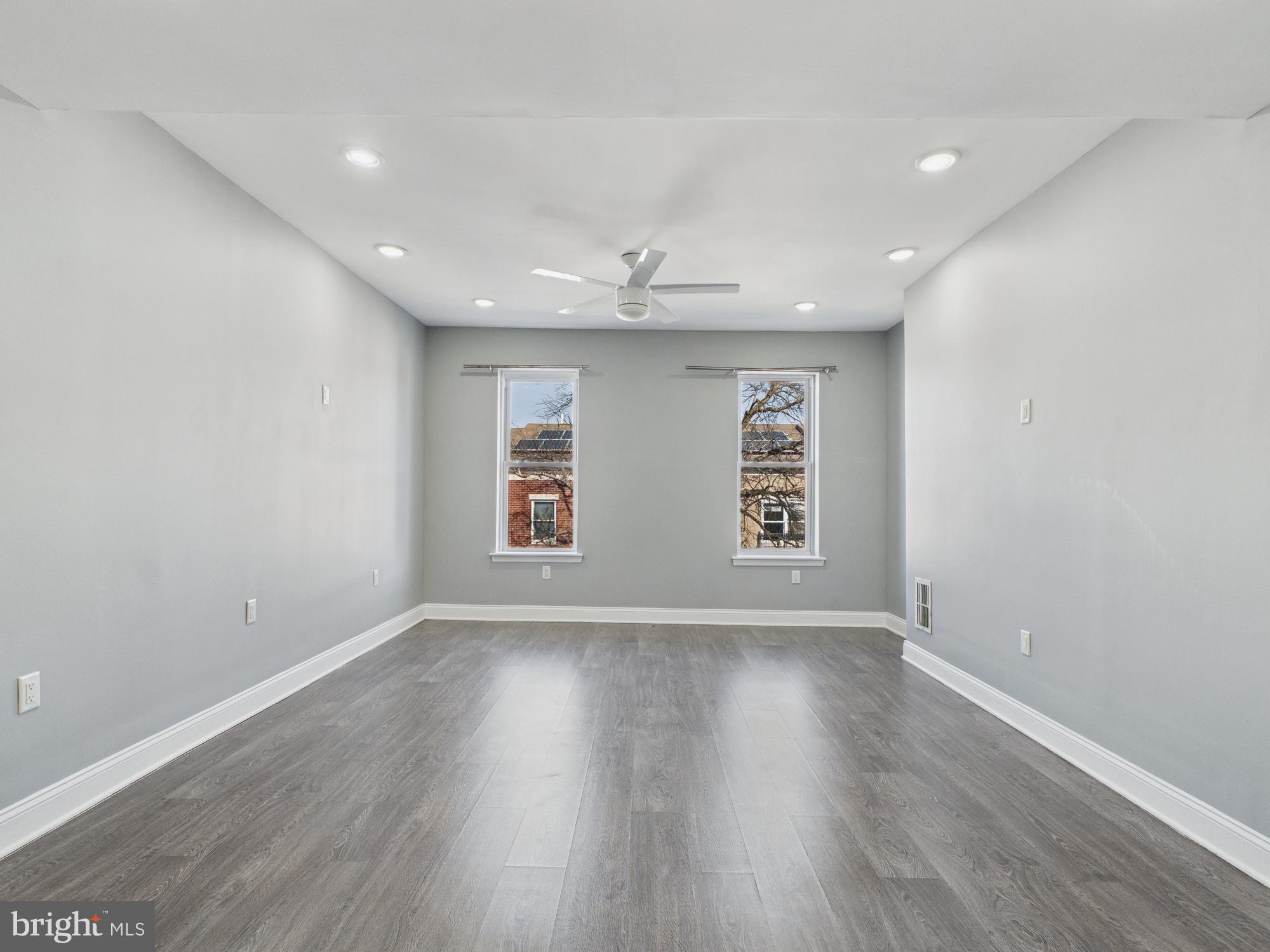 MANTUA - Residential