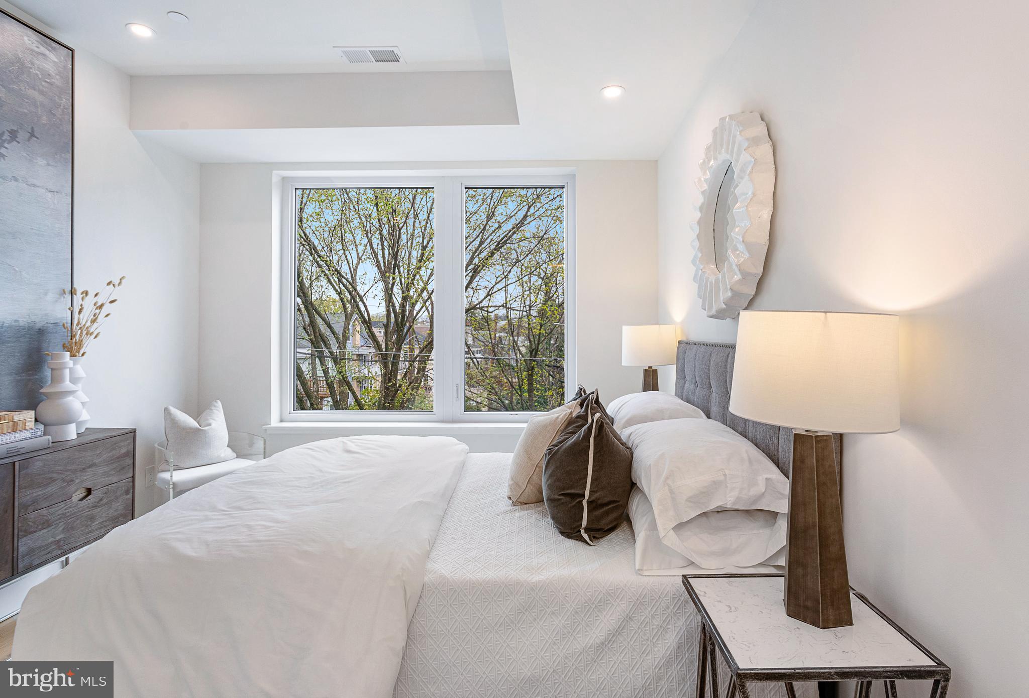 PETWORTH - Residential Lease