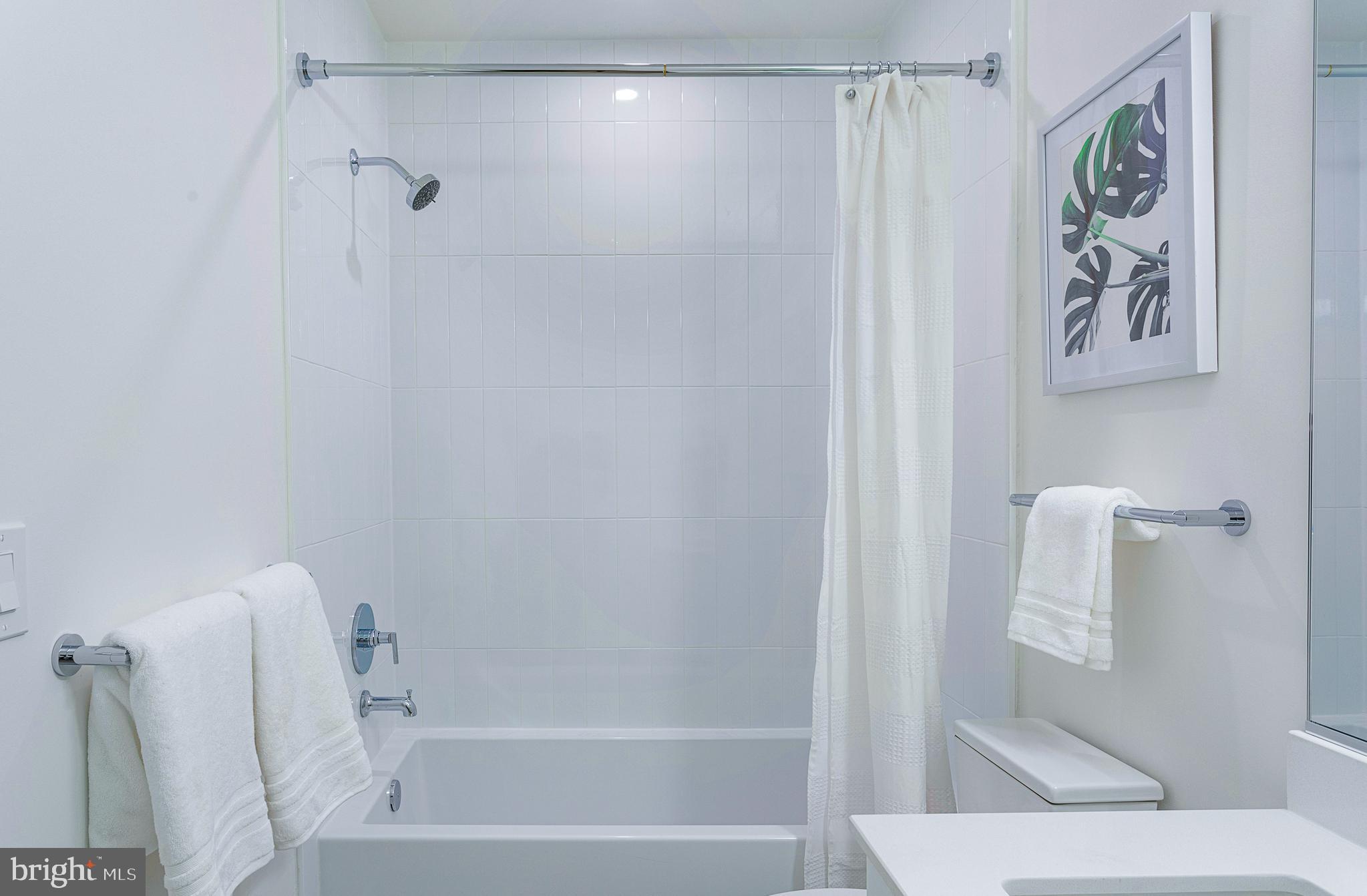 PETWORTH - Residential Lease