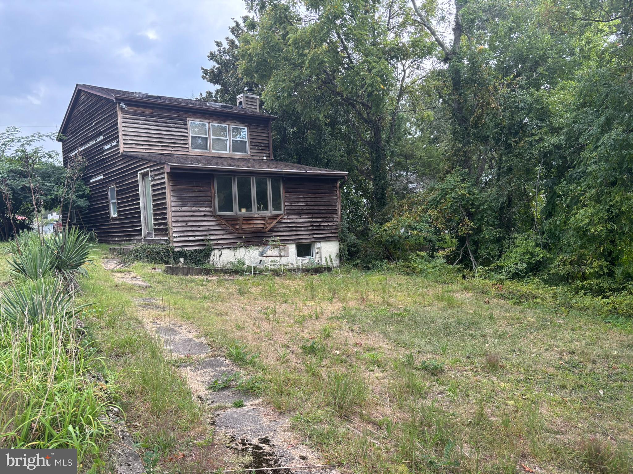 1326 EDNA ROAD
