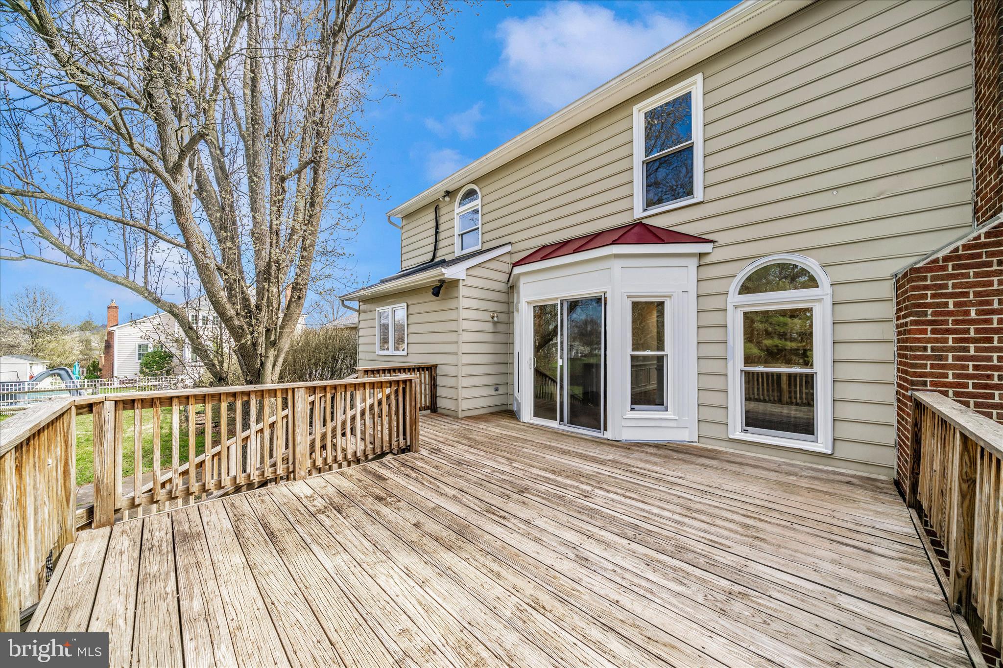 SENECA CHASE - Residential