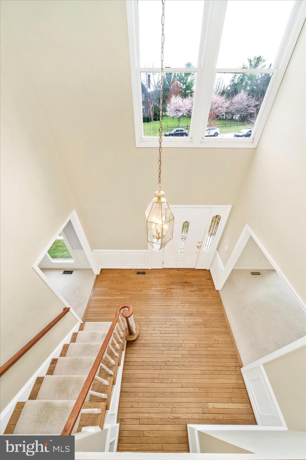 SENECA CHASE - Residential