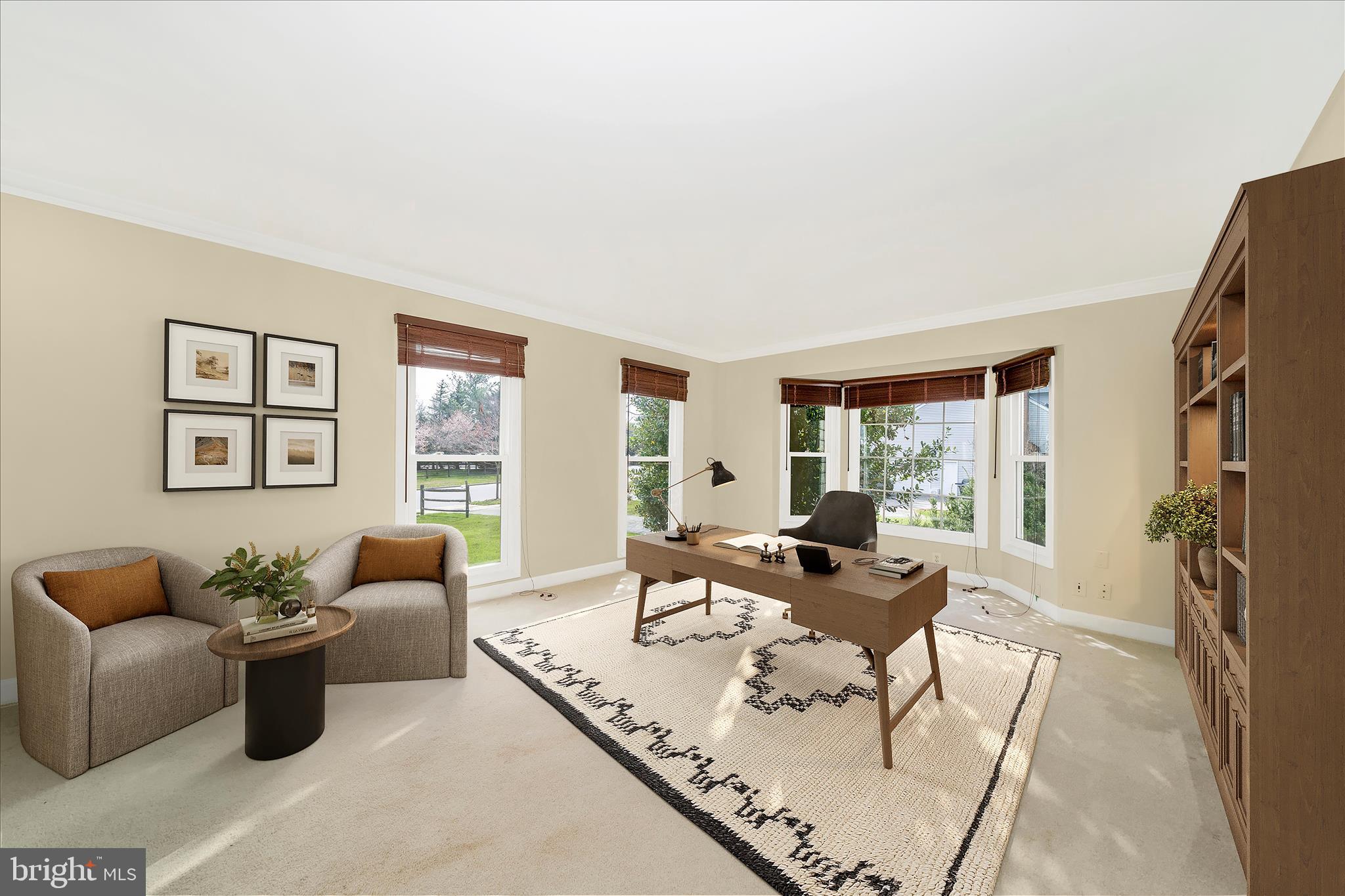 SENECA CHASE - Residential