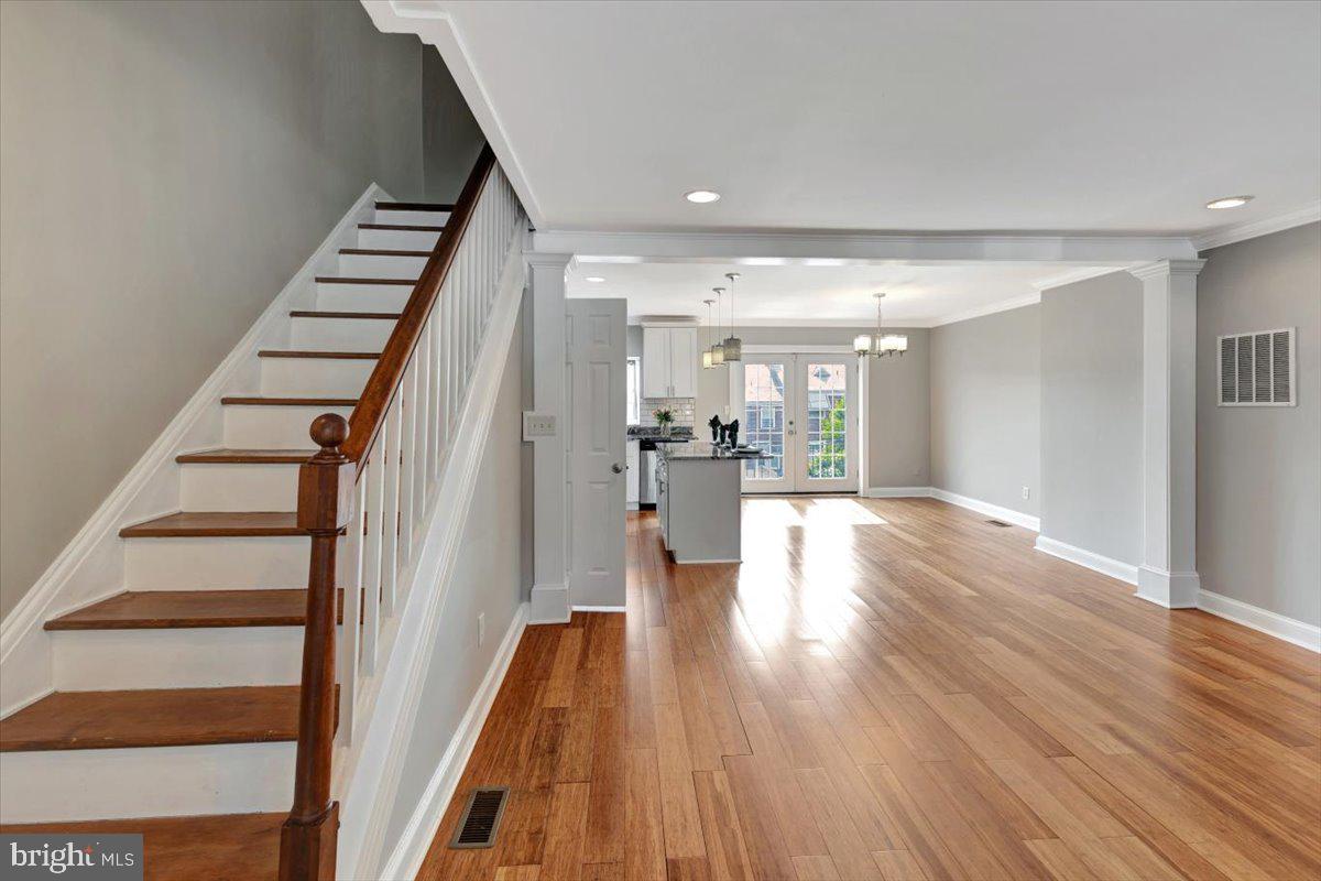EDNOR GARDENS HISTORIC DISTRICT - Residential