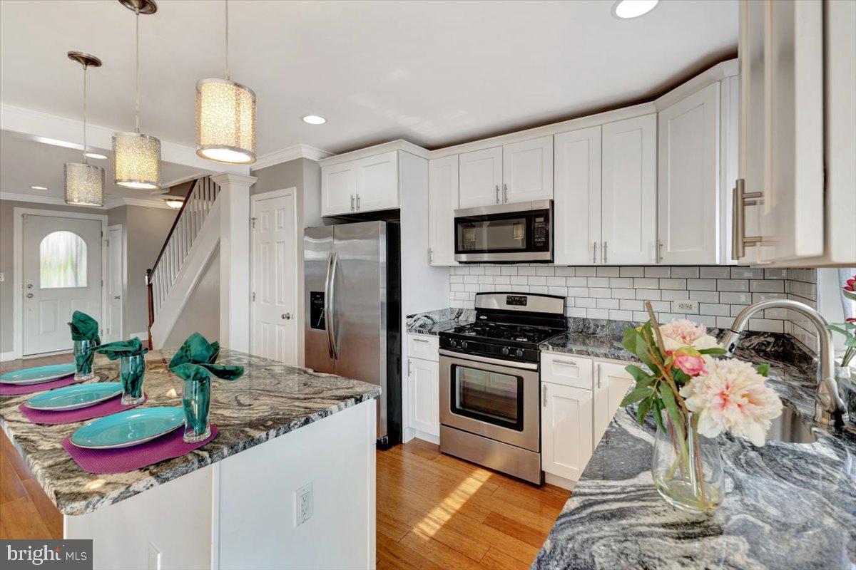 EDNOR GARDENS HISTORIC DISTRICT - Residential