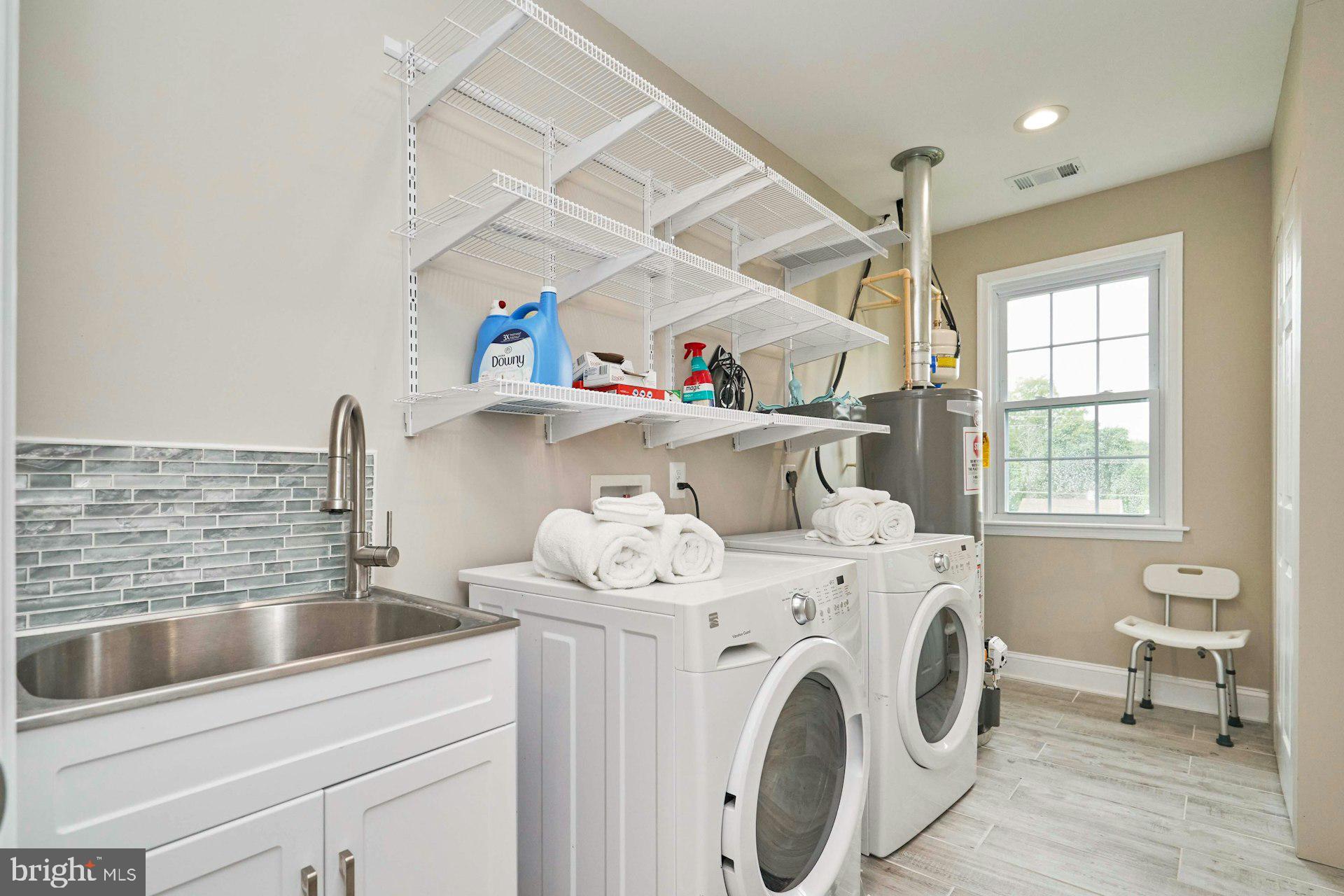 ANNALEE HEIGHTS - Residential