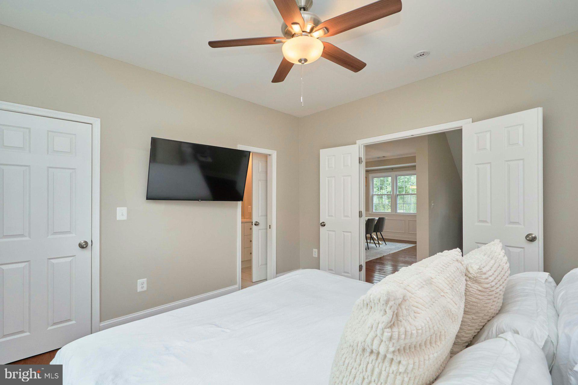 ANNALEE HEIGHTS - Residential