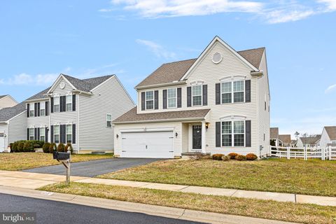 Photo of 413 Janets Way, TOWNSEND, DE 19734 (MLS # DENC2094958)