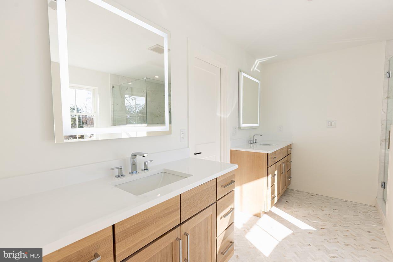 CONSHOHOCKEN - Residential