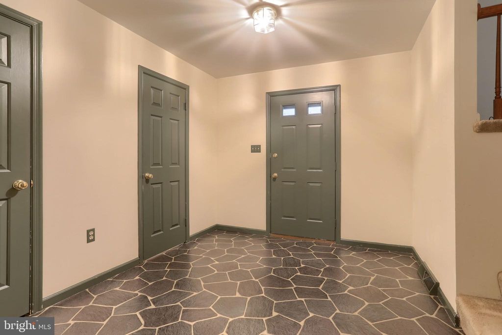 Photo of 46 CHEROKEE RD, WILLOW STREET, PA 17584 (MLS # PALA2040464)