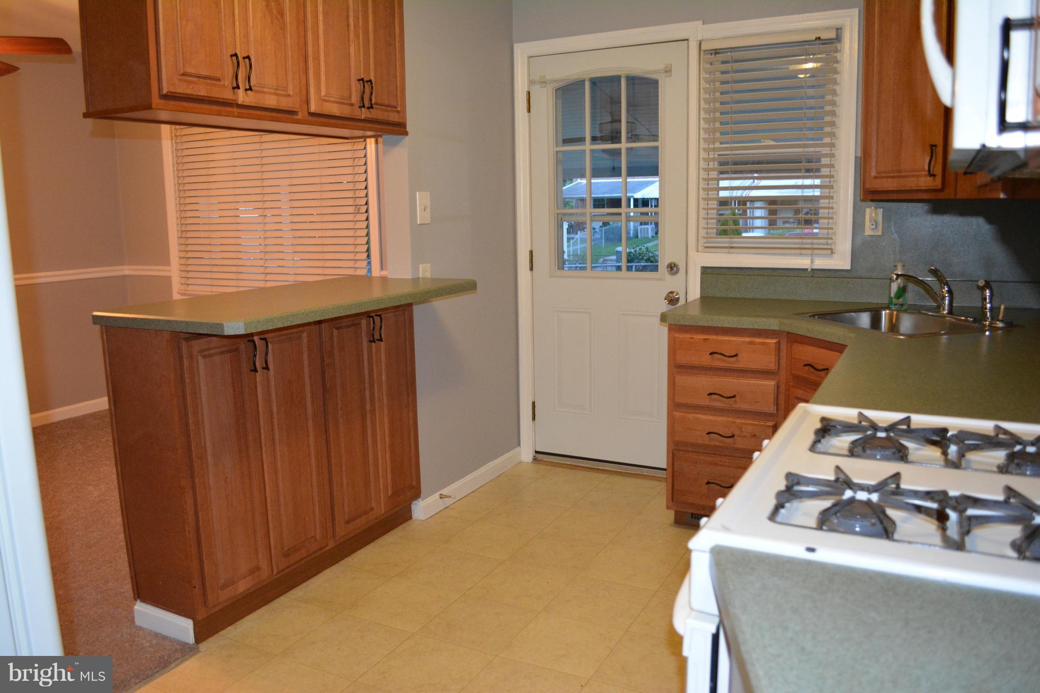 EASTCREST - Residential