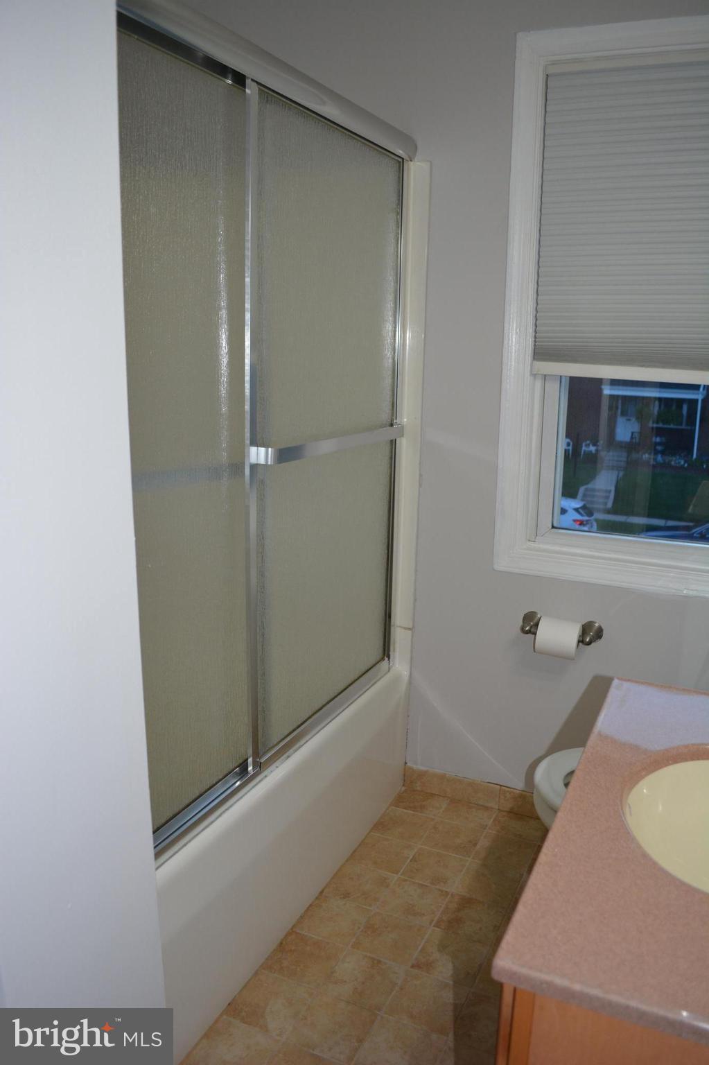 EASTCREST - Residential